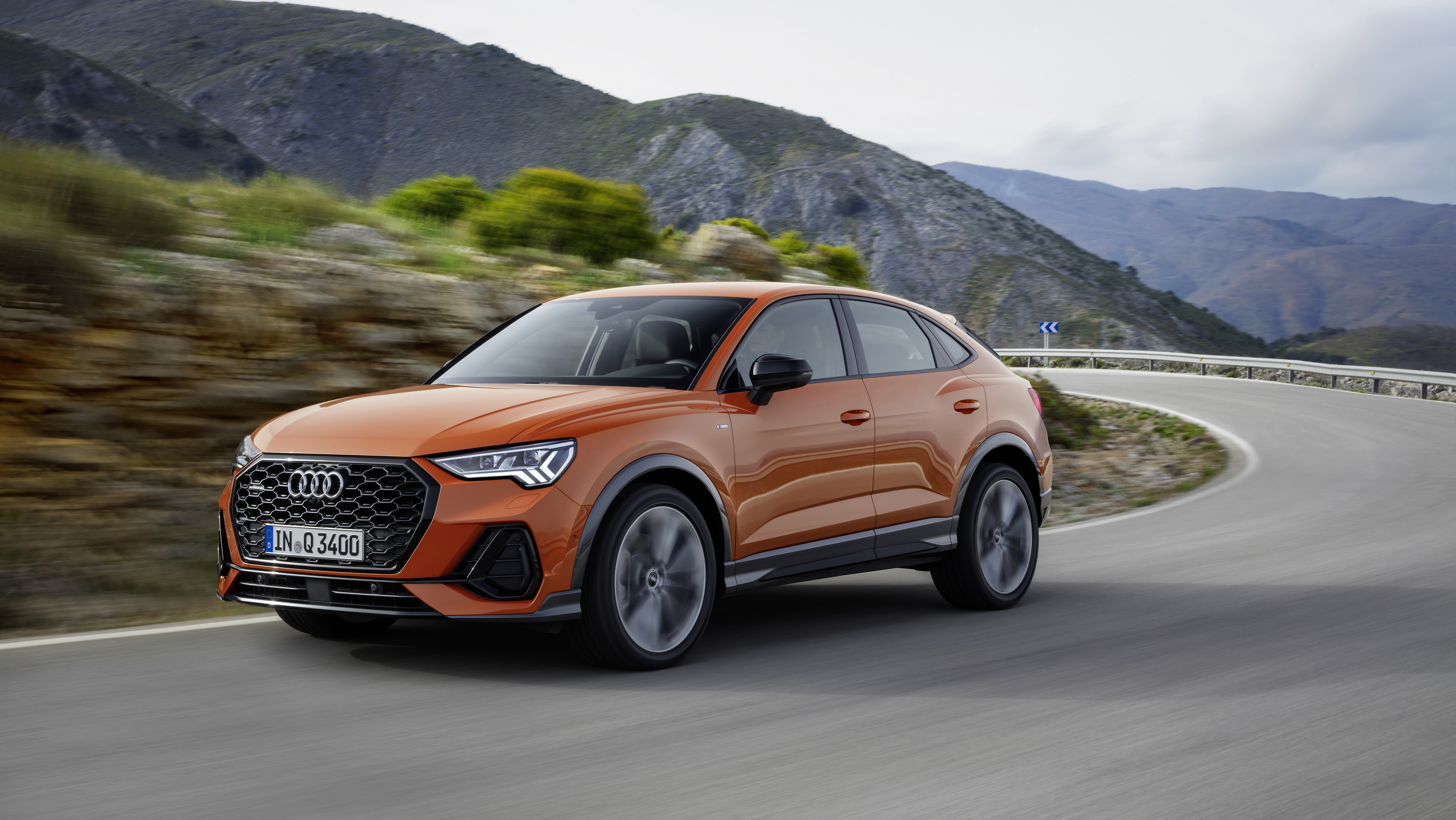 Audi Q3 Sportback revealed – a game of SUV inception Audi Q3 Sportback revealed – a game of SUV inception