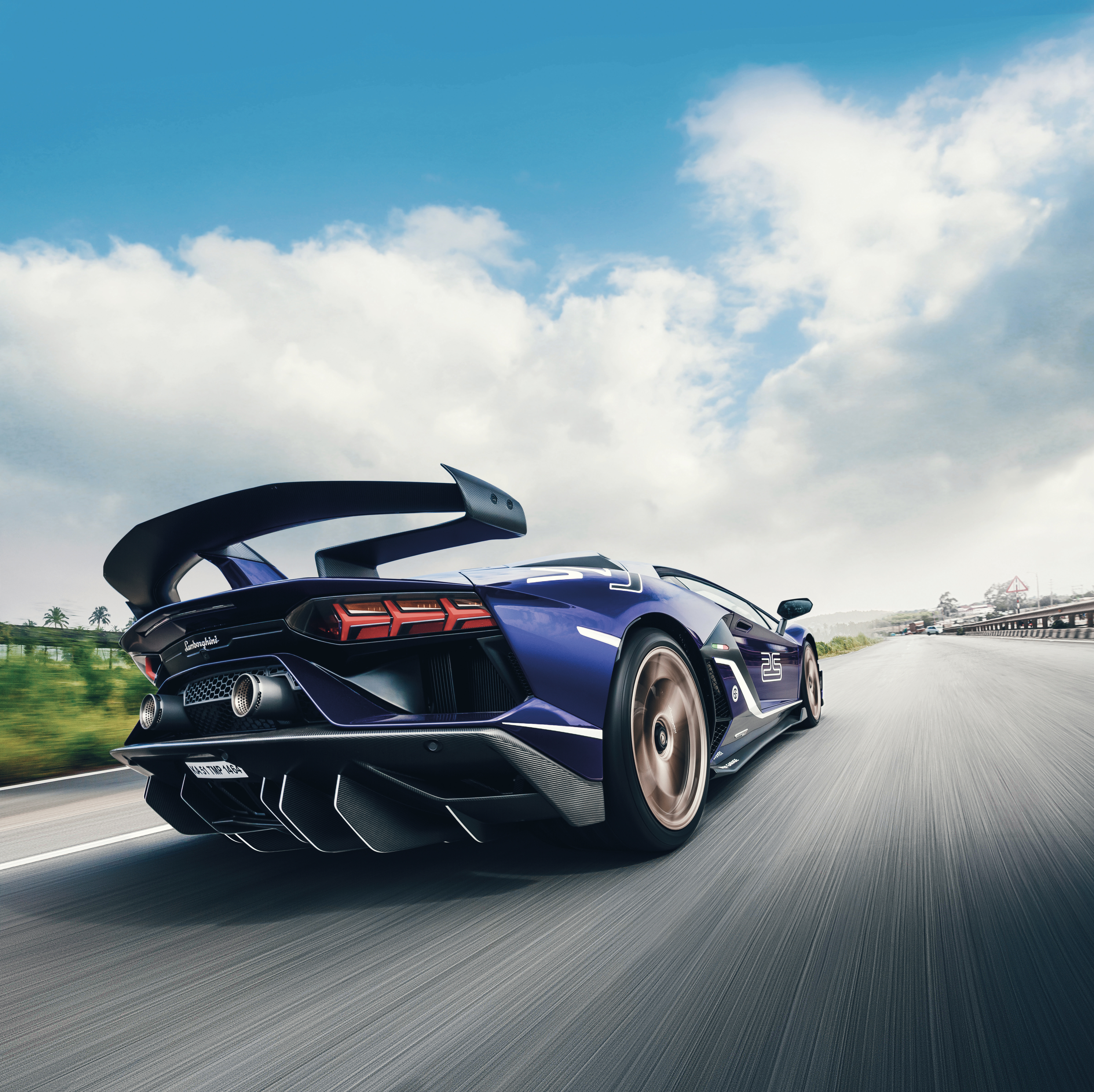 This World Photography day, let’s show you how we shoot cars! This World Photography day, let’s show you how we shoot cars!