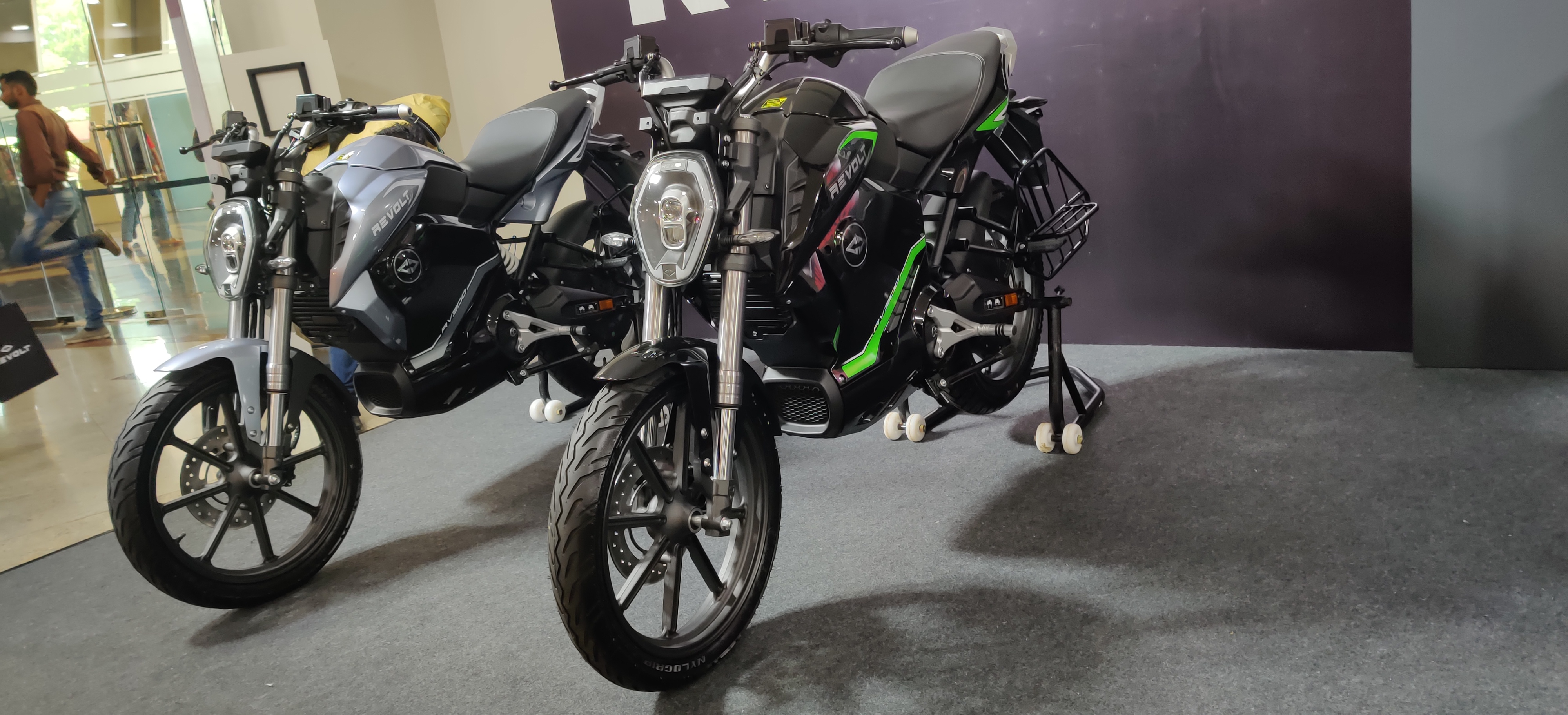 Revolt Motors launches the RV 300 and RV 400 in India Revolt Motors launches the RV 300 and RV 400 in India