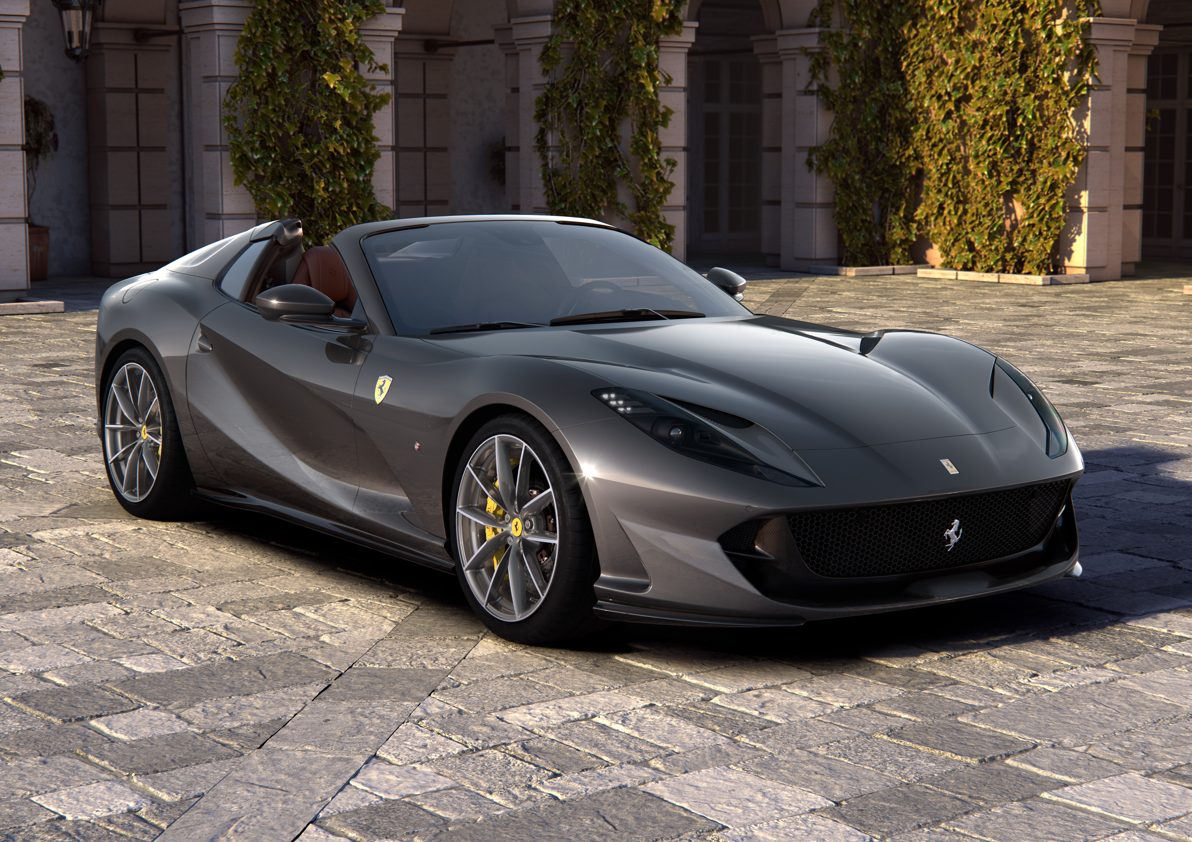 Ferrari 812 GTS: The Superfast loses its top Ferrari 812 GTS: The Superfast loses its top