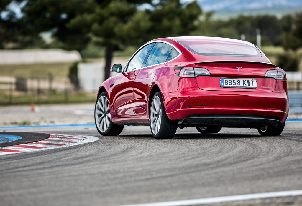Why hasn’t Tesla entered the Indian car market? Why hasn’t Tesla entered the Indian car market?
