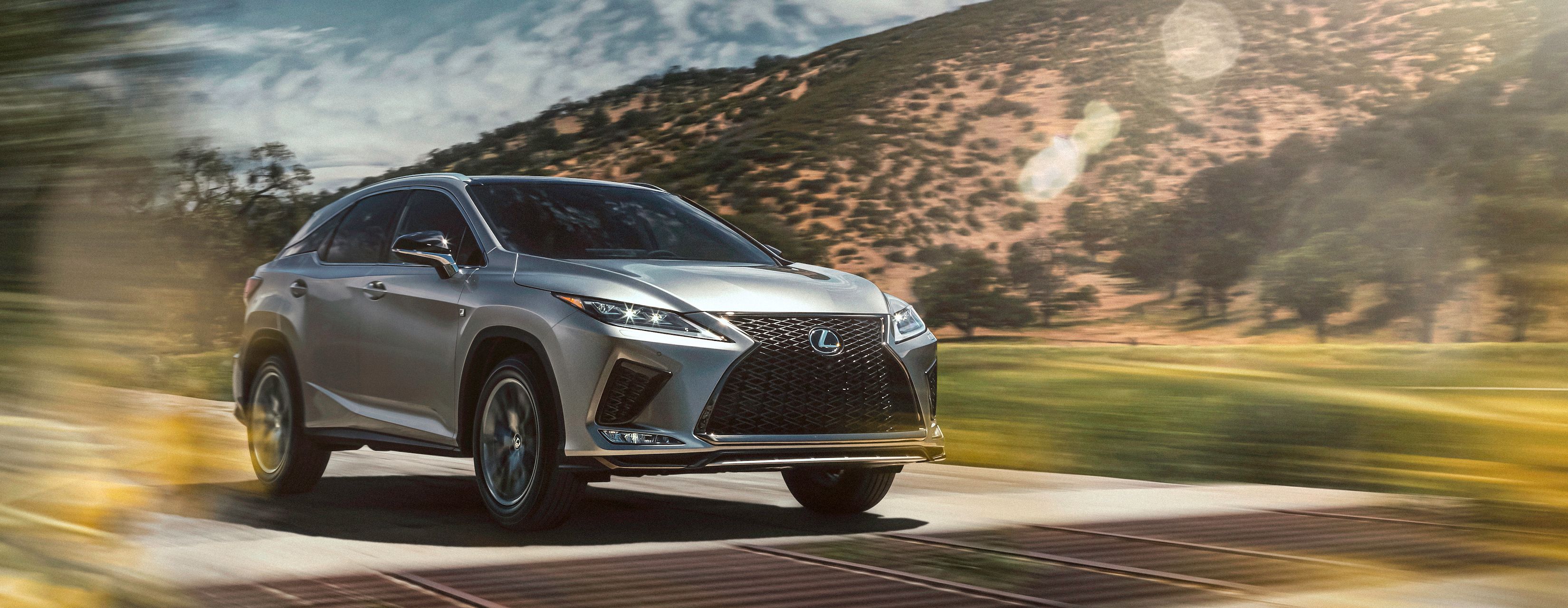Lexus debuts new RX450hL in India Lexus debuts new RX450hL in IndiaÂ