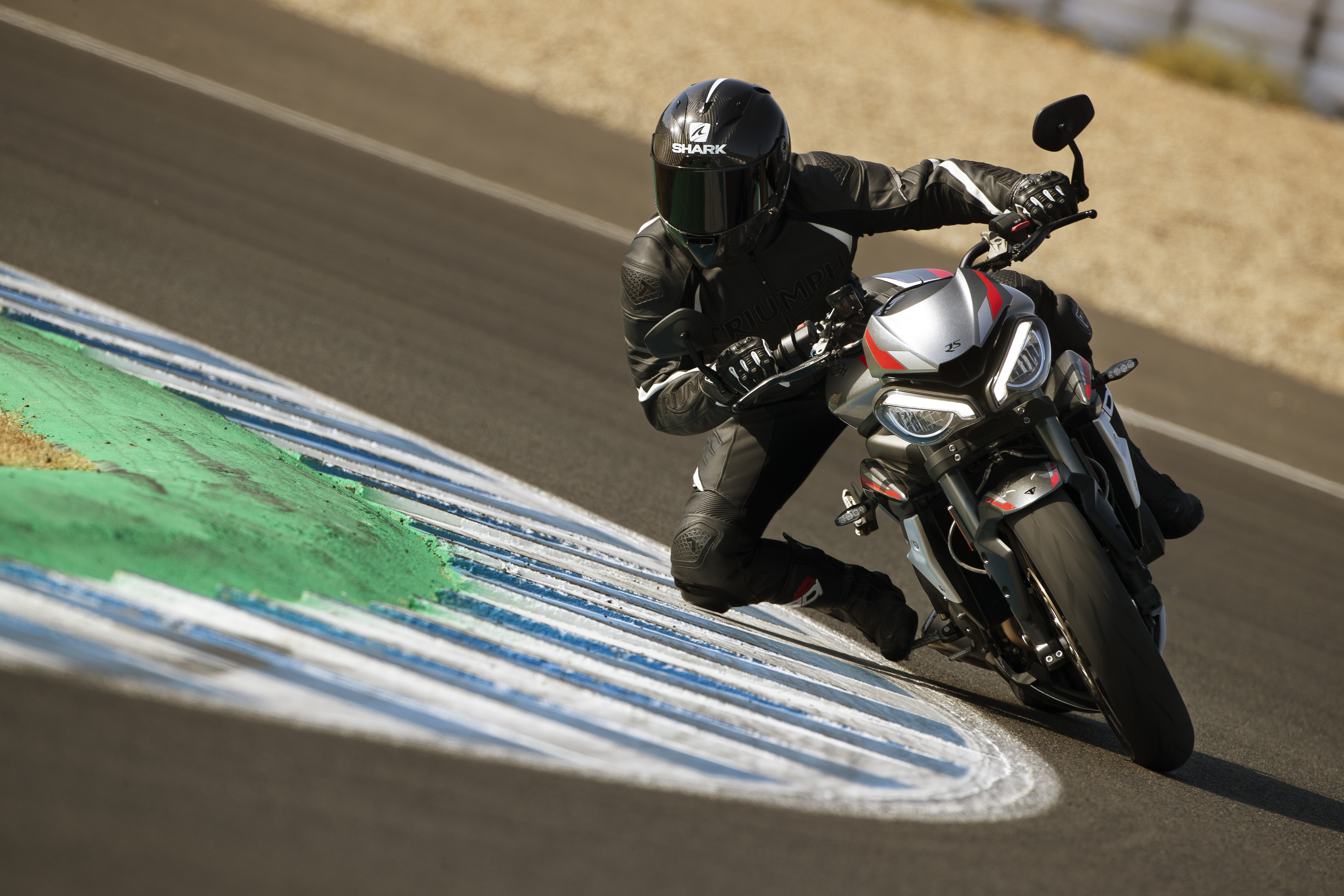 2020 Triumph Street Triple RS launched at Rs 11.13 lakh 2020 Triumph Street Triple RS launched at Rs 11.13 lakh