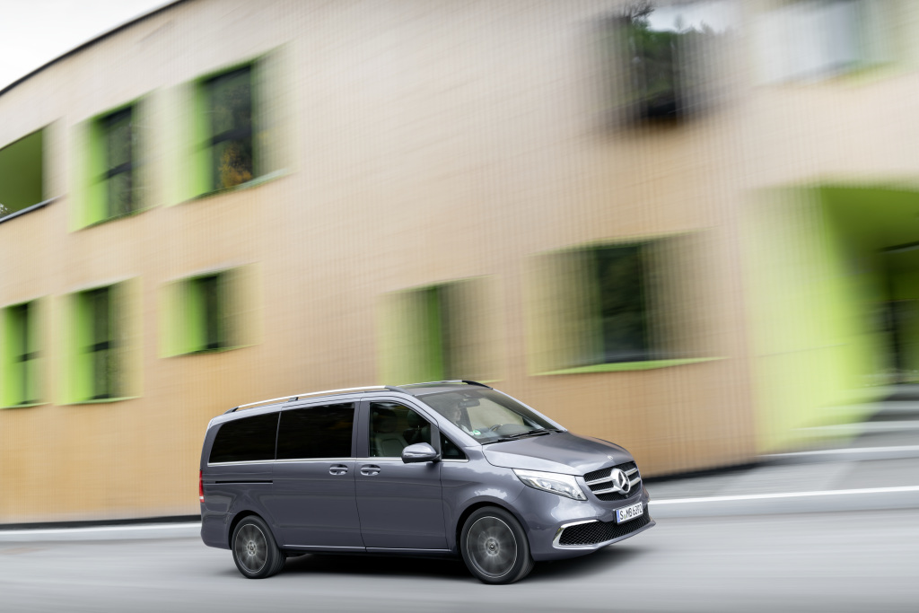 2019 Mercedes-Benz V-Class launched in Elite variant at Rs 1.10 crore 2019 Mercedes-Benz V-Class launched in Elite variant at Rs 1.10 crore