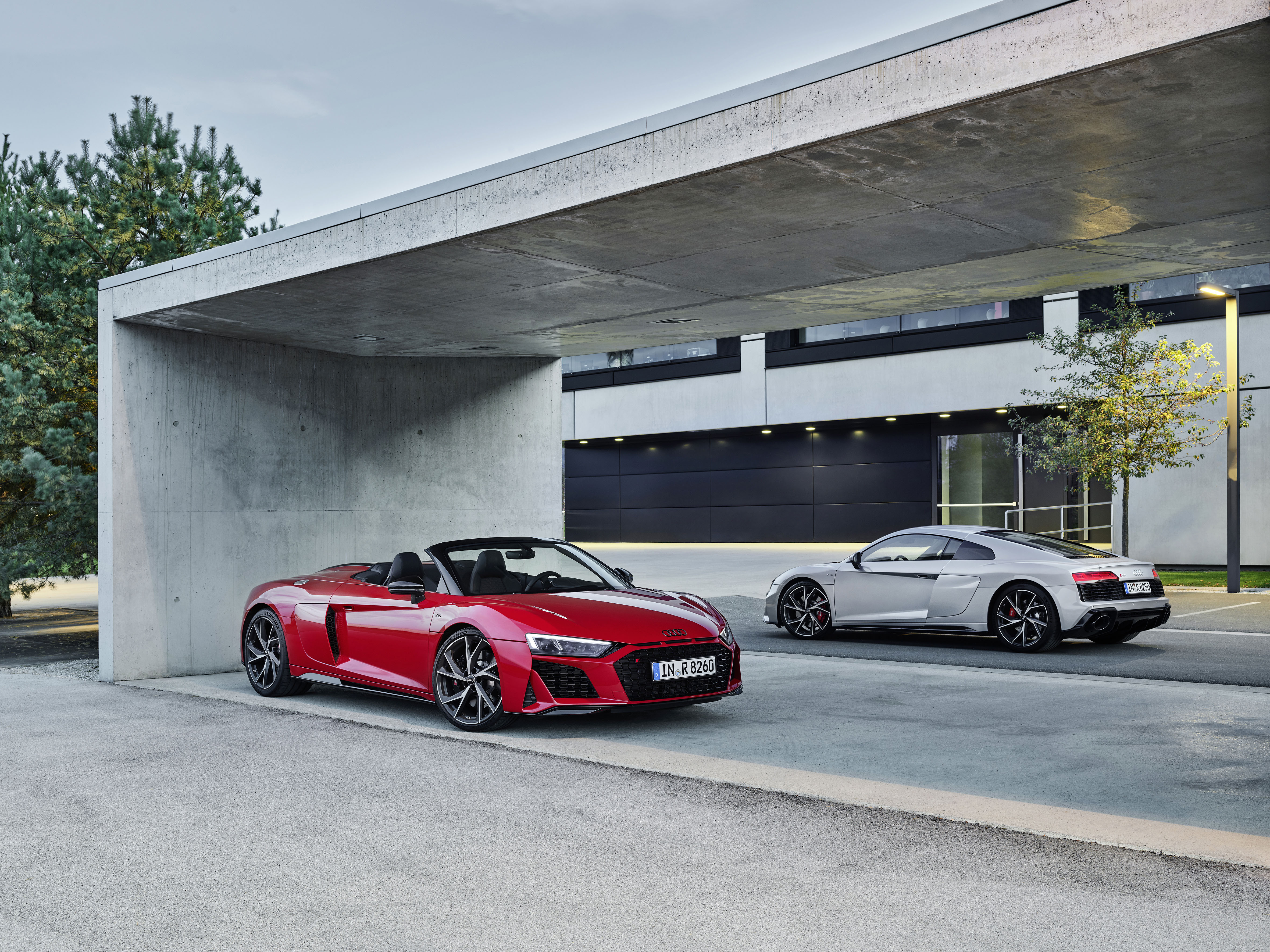 Audi brings back the rear-wheel drive R8 for 2020 Audi brings back the rear-wheel drive R8 for 2020