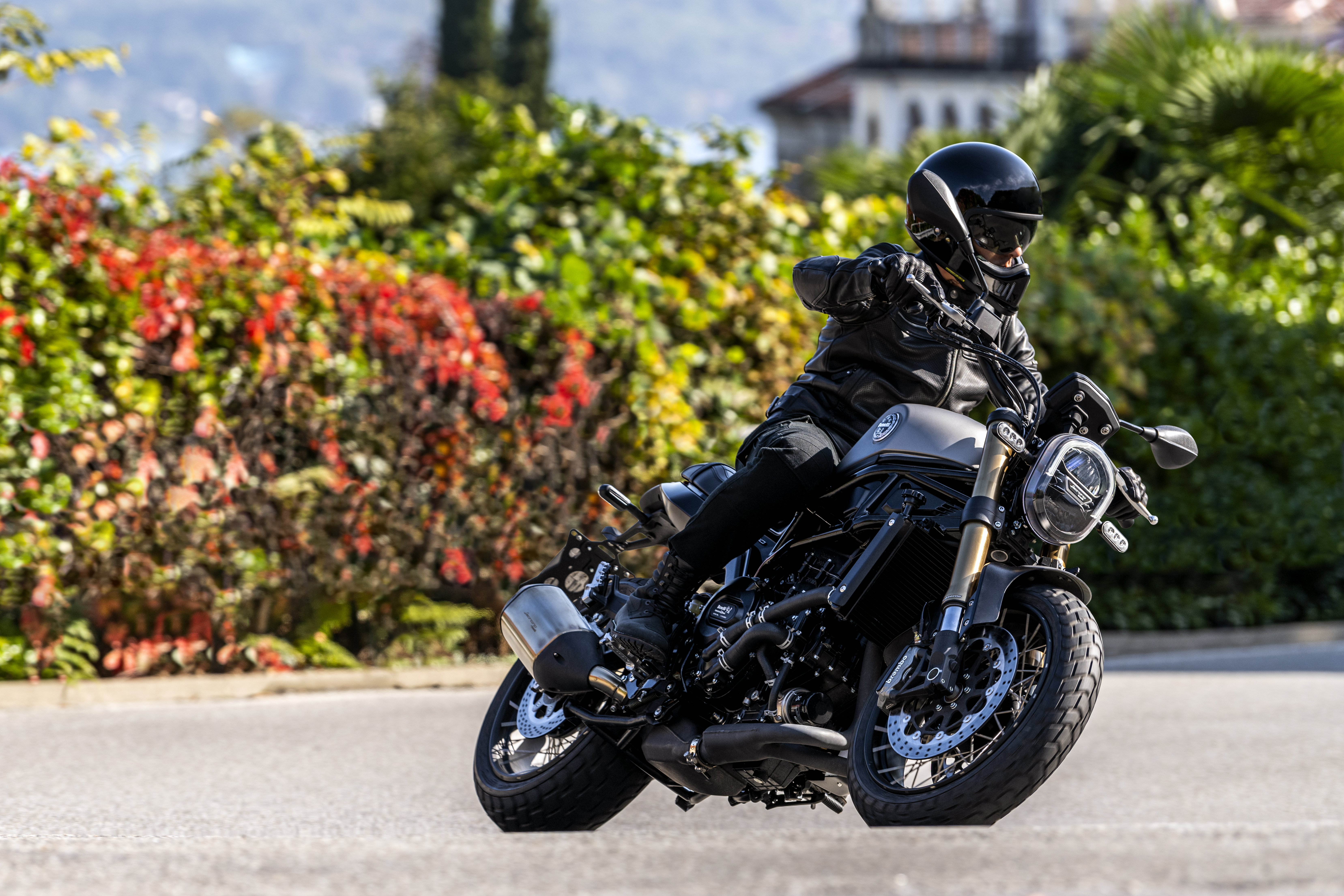EICMA 2019: Benelli unveils the Leoncino 800      