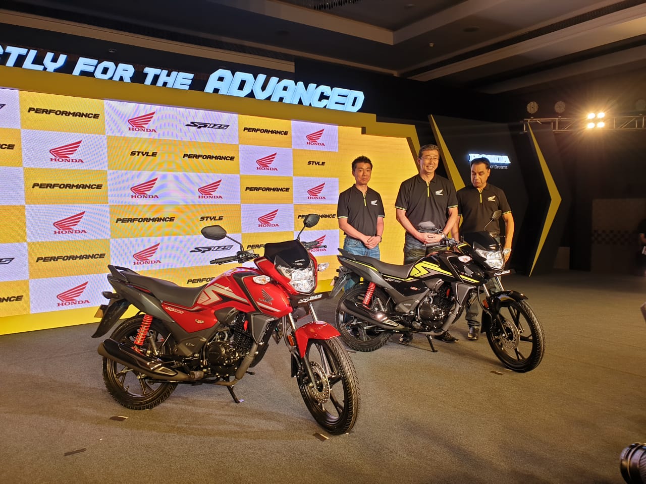 Honda launches BS-VI-compliant SP 125 at Rs 72,900 Honda launches BS-VI-compliant SP 125 at Rs 72,900