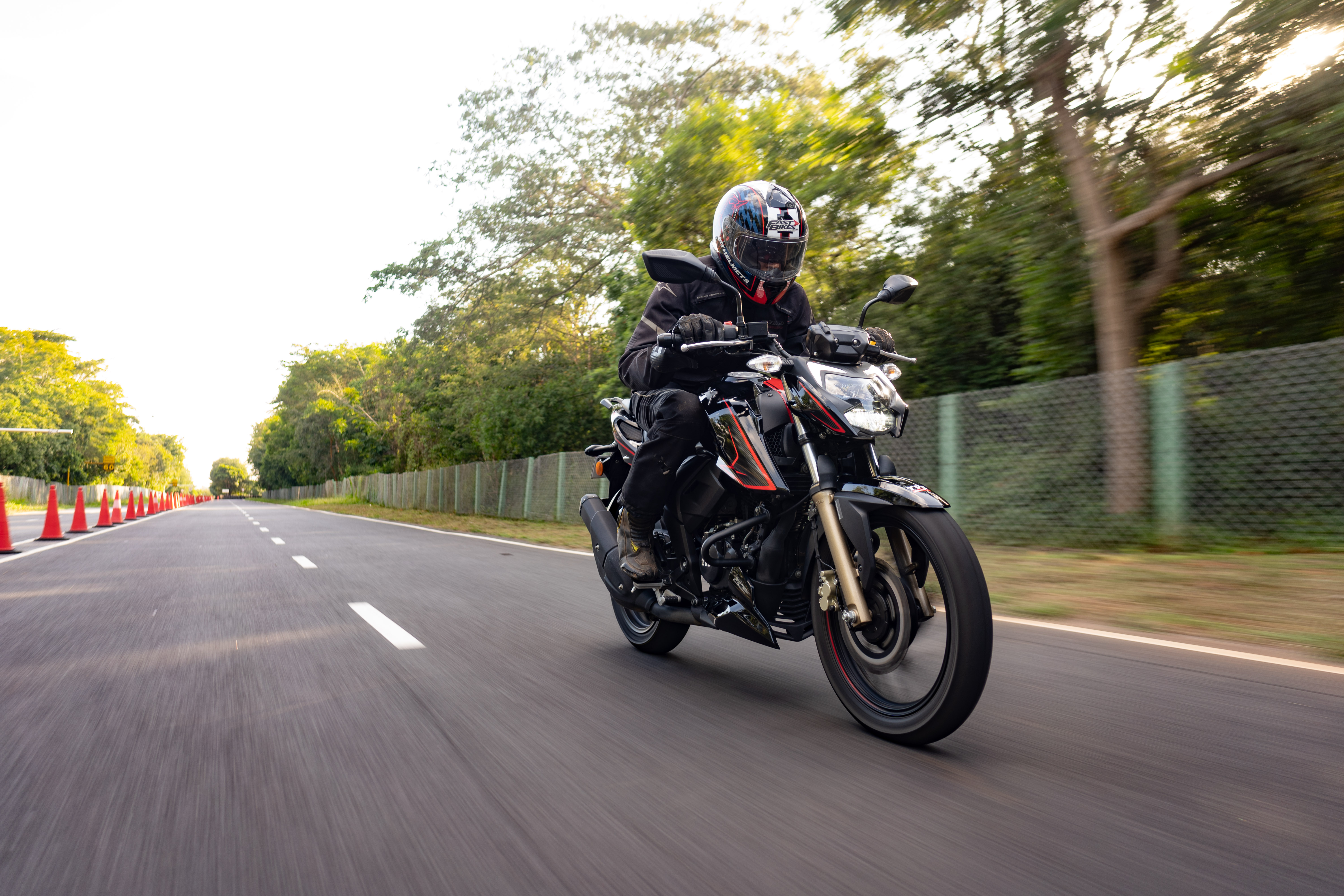 TVS Apache RTR 200 4V BS6: First Ride Review      