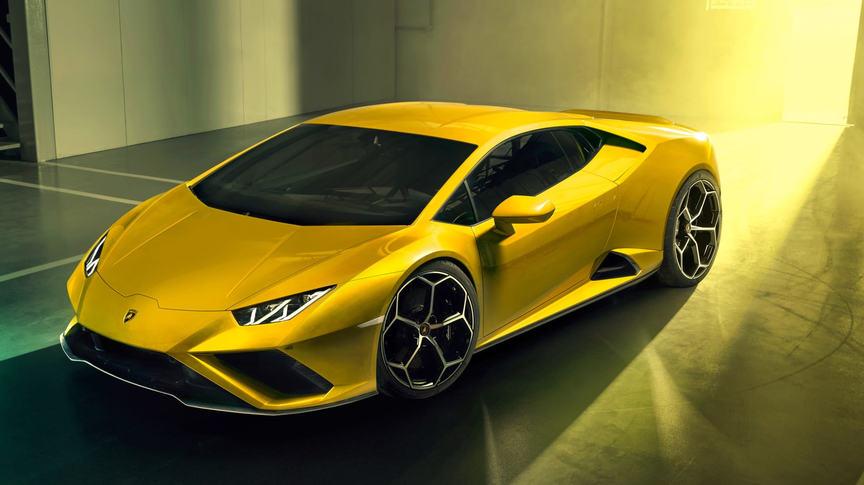Lamborghini Huracan Evo Rear-Wheel Drive aimed at the enthusiast Lamborghini Huracan Evo Rear-Wheel Drive aimed at the enthusiastÂ