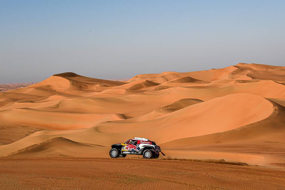 Dakar 2020: Stephane Peterhansel and Pablo Quintanilla claim top spot in stage 11 Dakar 2020: Stephane Peterhansel and Pablo Quintanilla claim top spot in stage 11