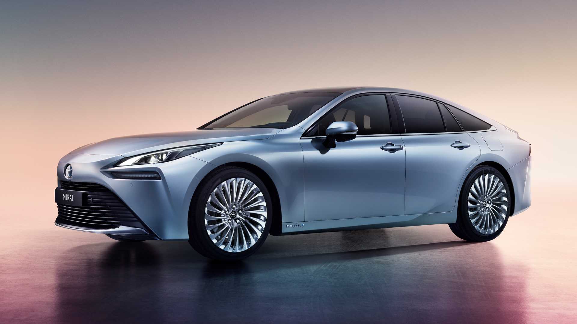 Toyota showcases pre-production Mirai Toyota showcases pre-production Mirai