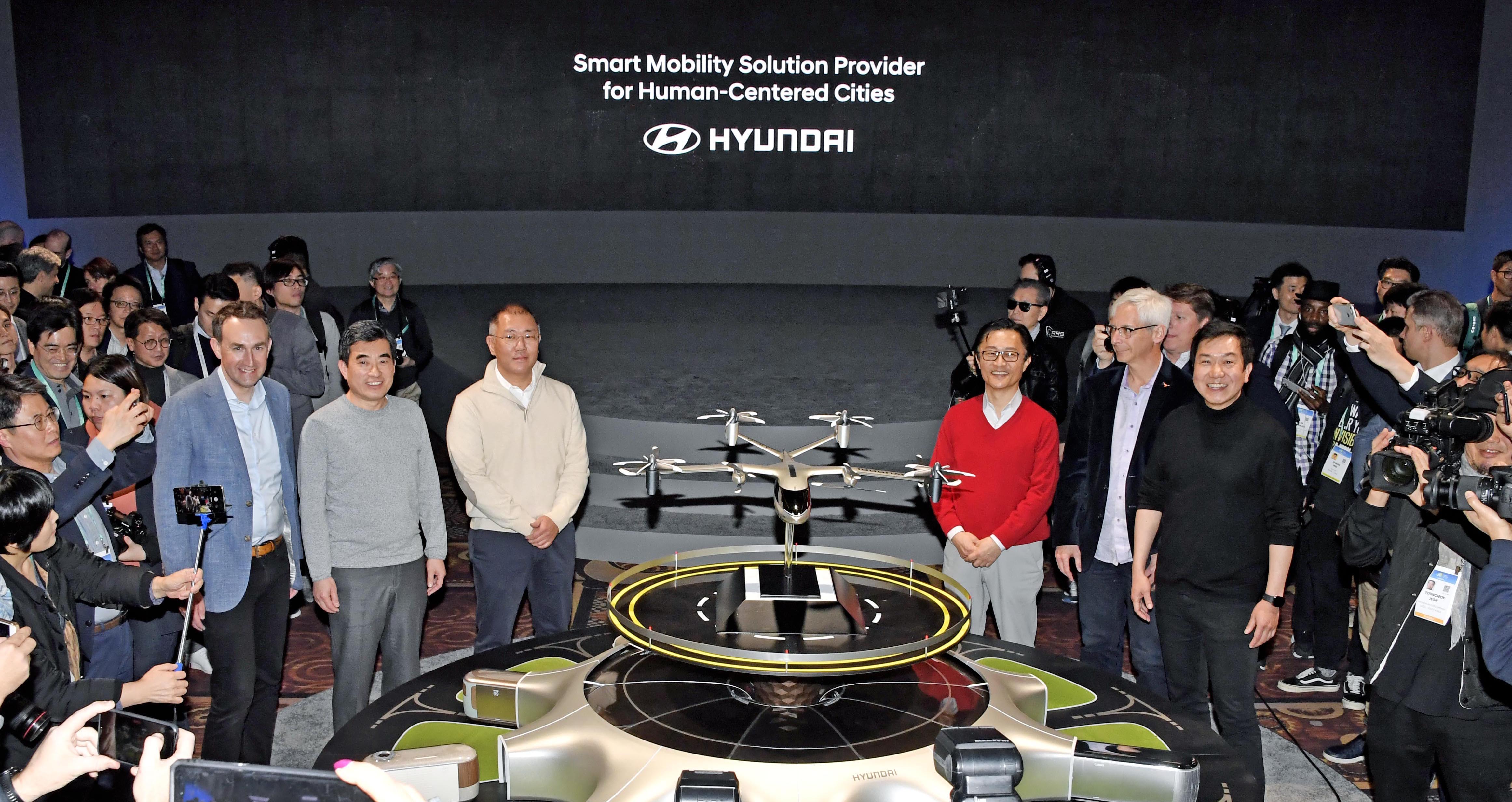 Hyundai and Uber unveil a flying taxi at CES 2020 Hyundai and Uber unveil a flying taxi at CES 2020
