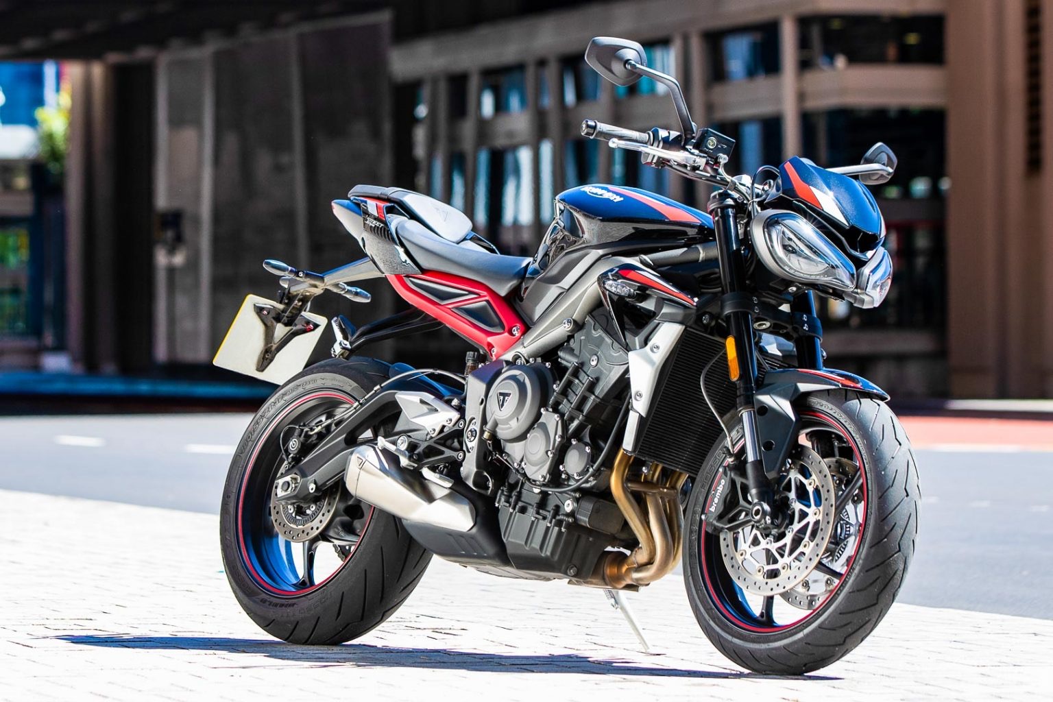 Triumph Street Triple R launched at Rs 8.84 lakh