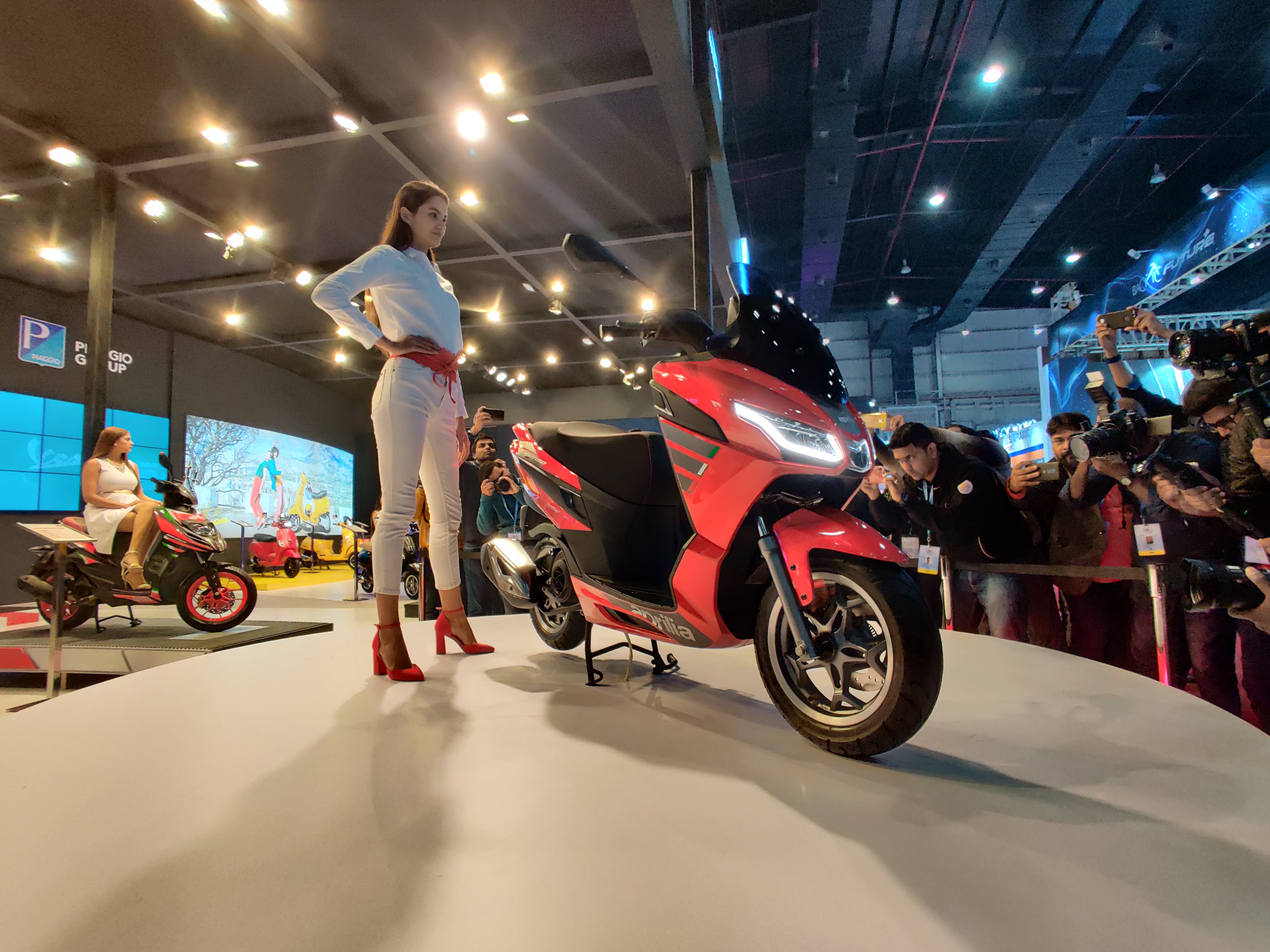 Auto Expo 2020: Piaggio Group introduces SXR 160 Maxi scooter Auto Expo 2020: Piaggio Group introduces SXR 160 Maxi scooter