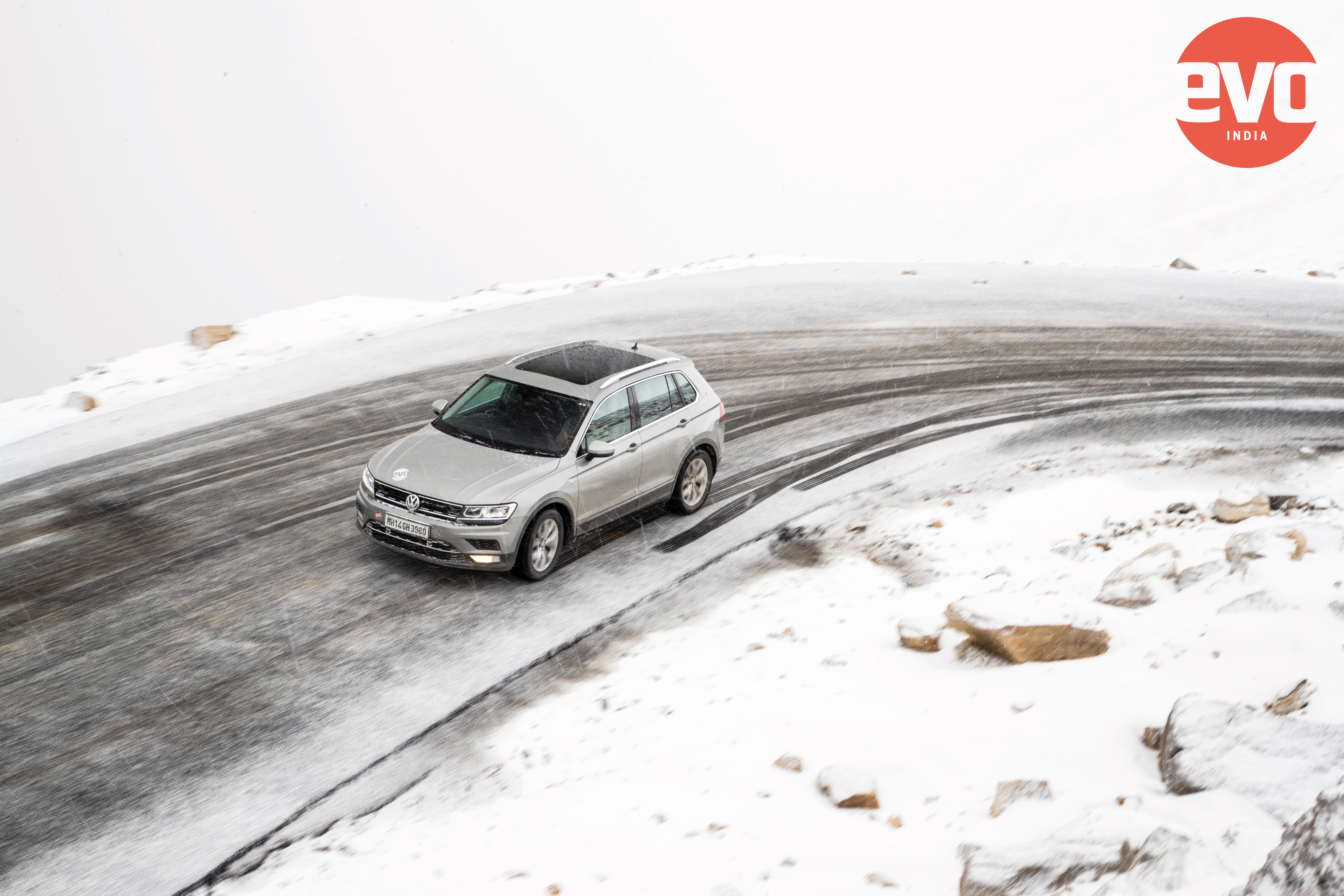 Volkswagen Tiguan doing the impossible Volkswagen Tiguan doing the impossible