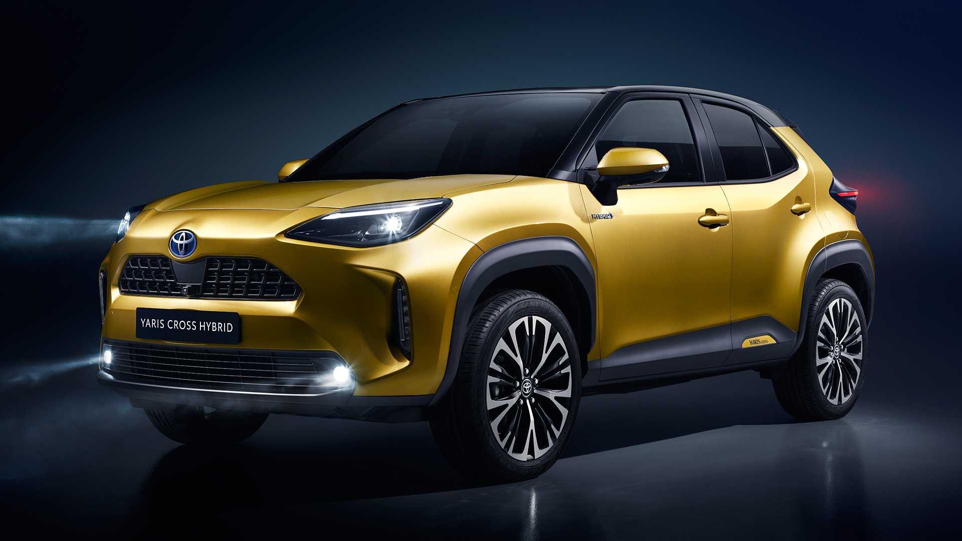 Toyota Yaris Cross Hybrid revealed