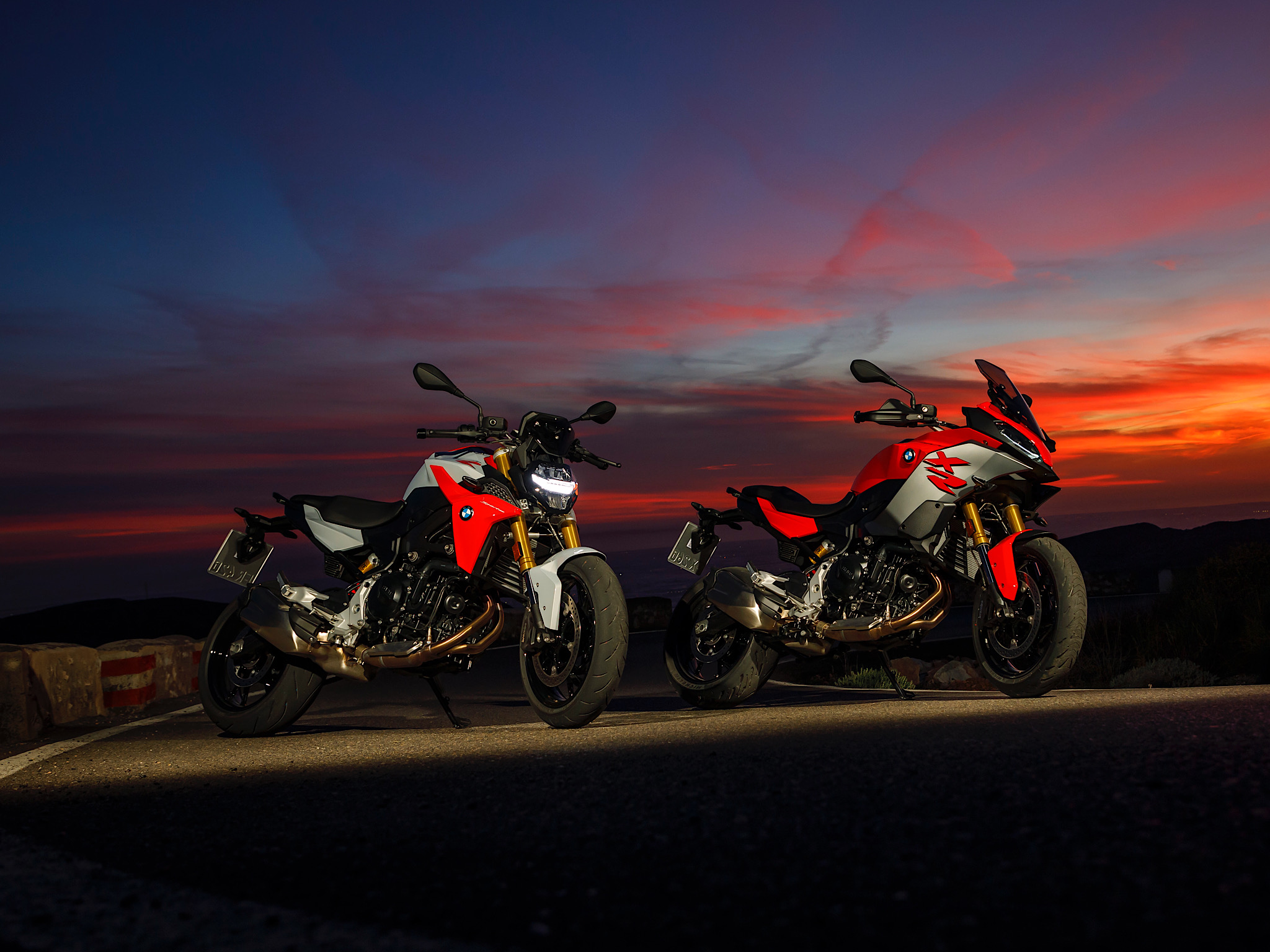 BMW F 900 XR and F 900 R launched in India