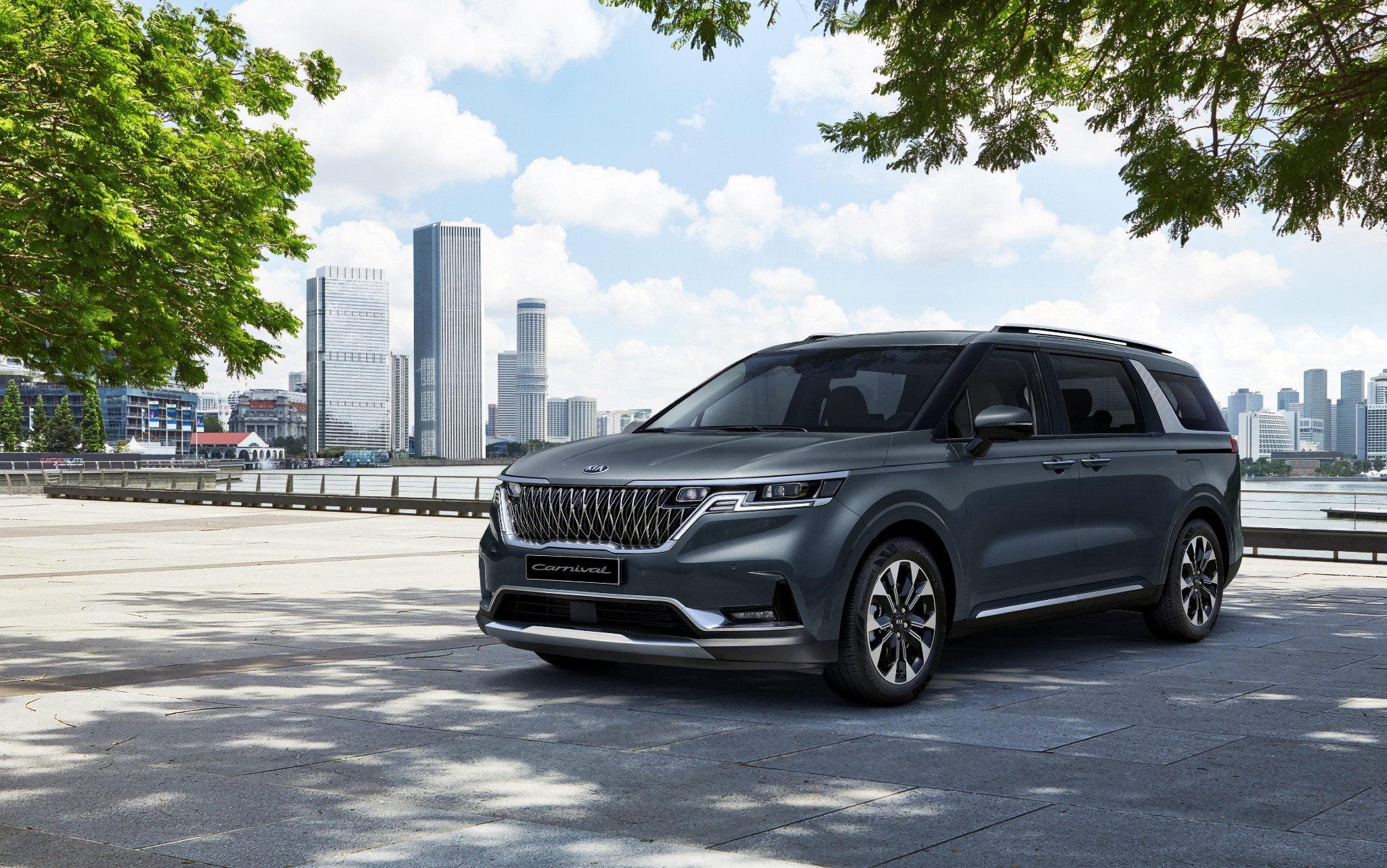 Fourth-generation Kia Carnival revealed Fourth-generation Kia Carnival revealed