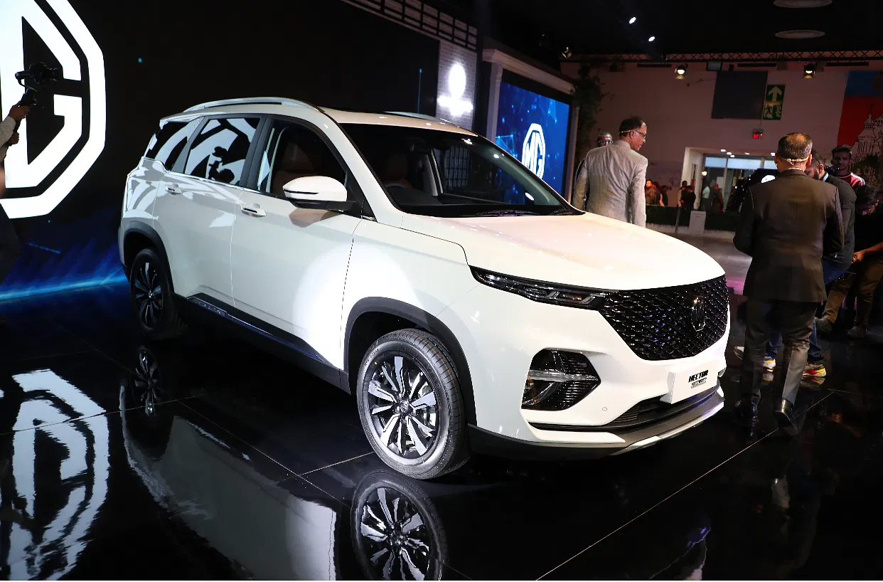 MG Hector Plus set to launch early next month MG Hector Plus set to launch early next month