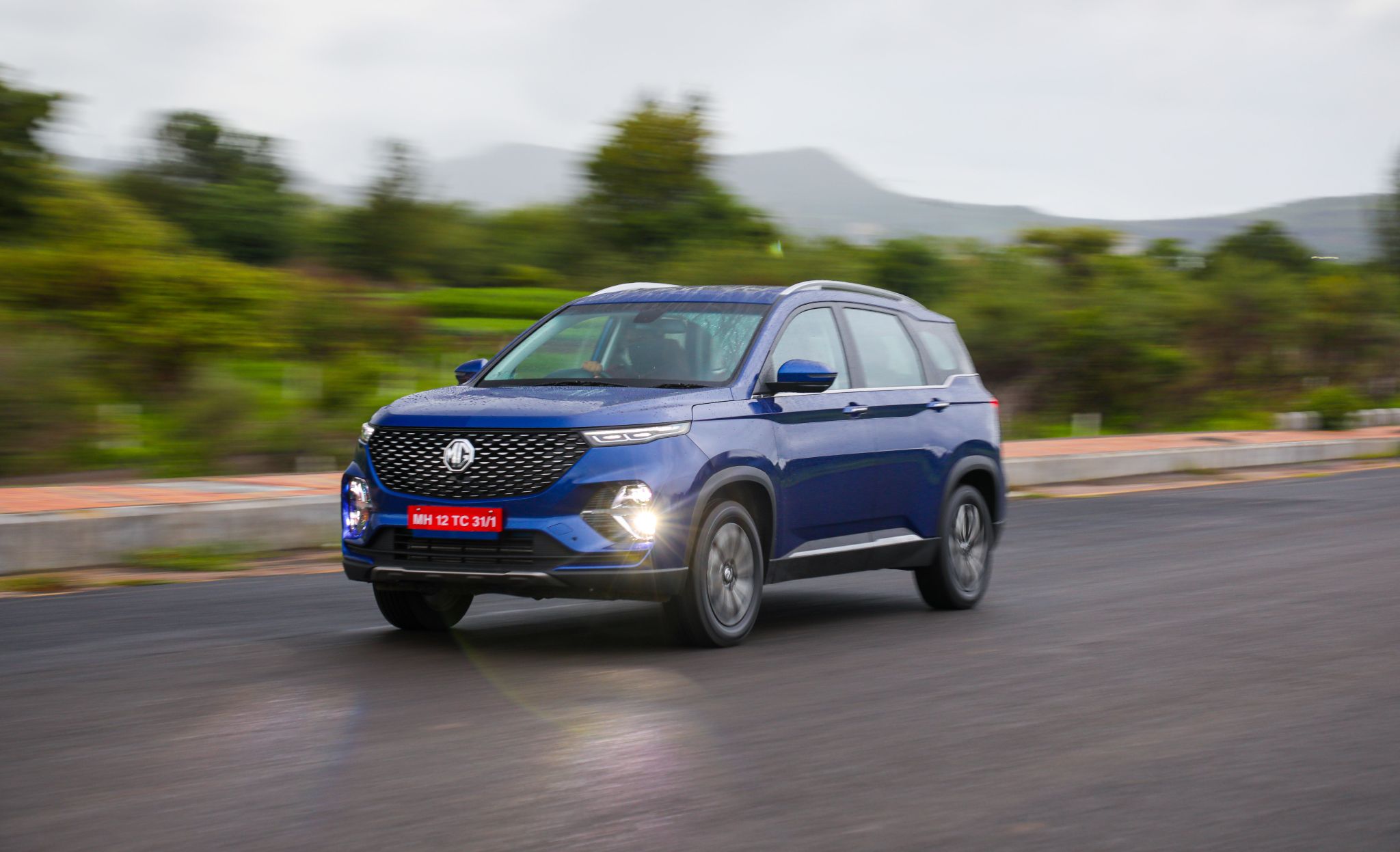 MG Hector Plus Review: The value-for-money six-seater MG Hector Plus Review: The value-for-money six-seater