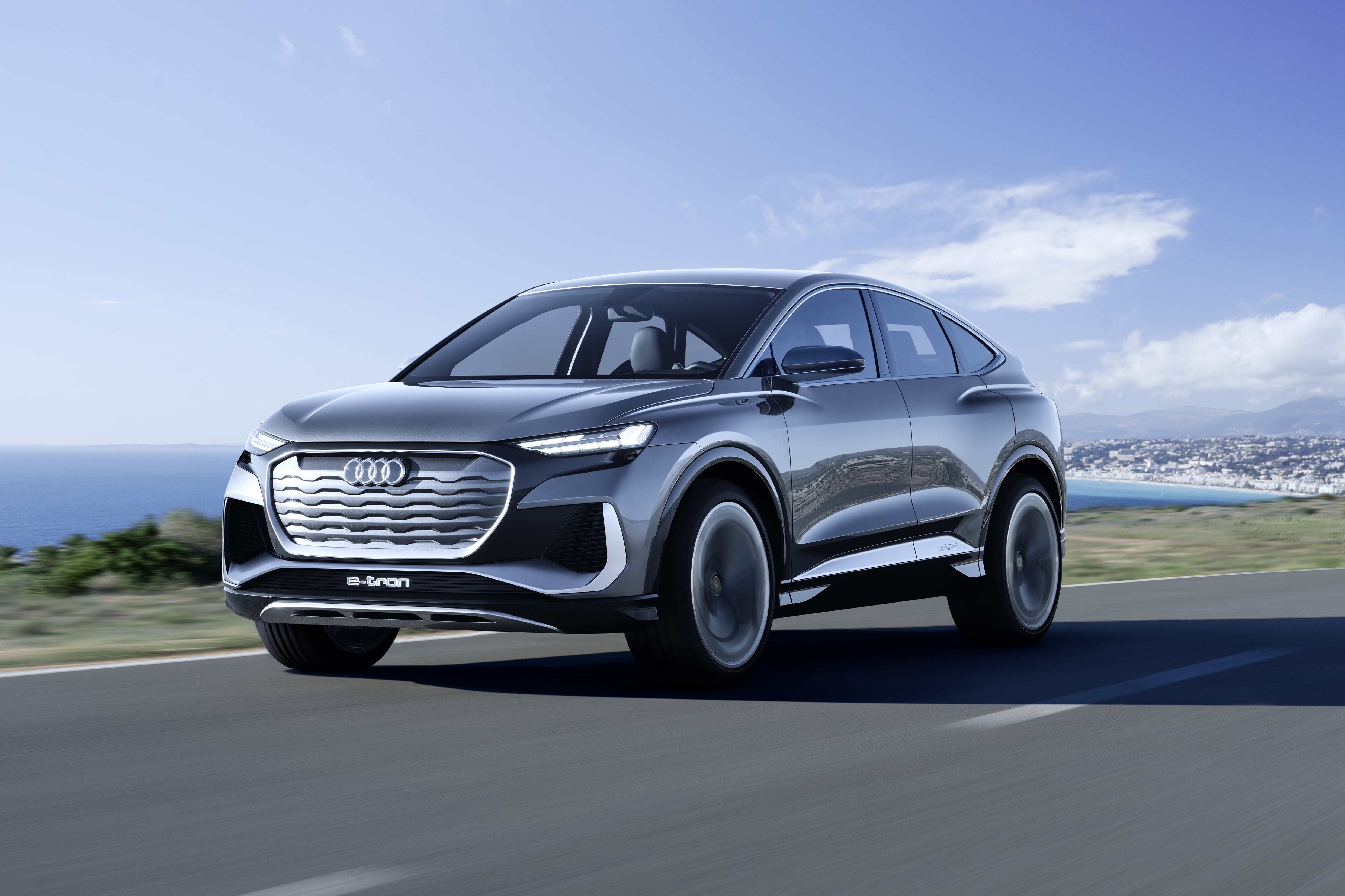 Audi unveils Q4 Sportback e-tron concept Audi unveils Q4 Sportback e-tron concept