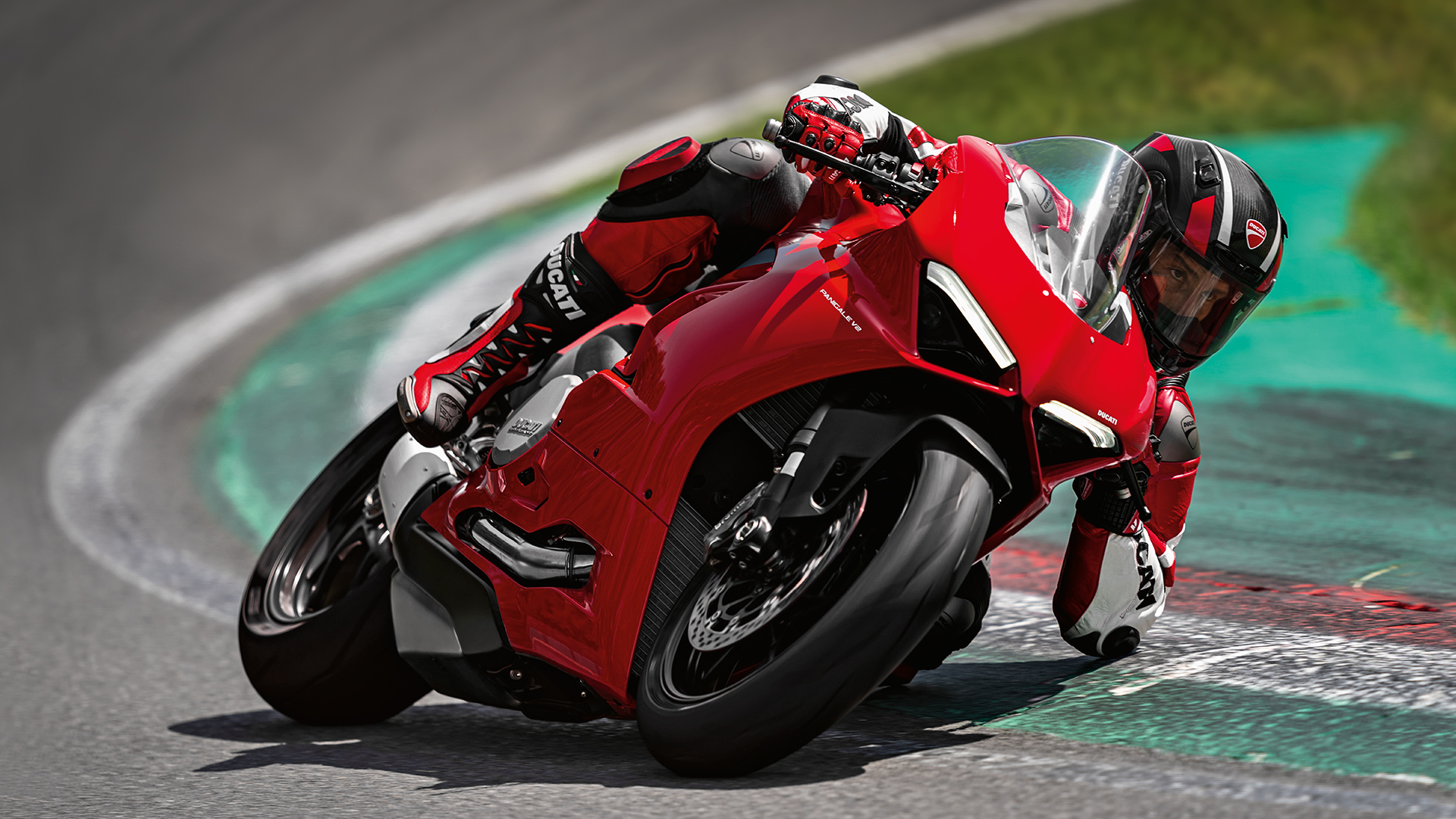 Ducati Panigale V2 launch confirmed for August 26 Ducati Panigale V2 launch confirmed for August 26