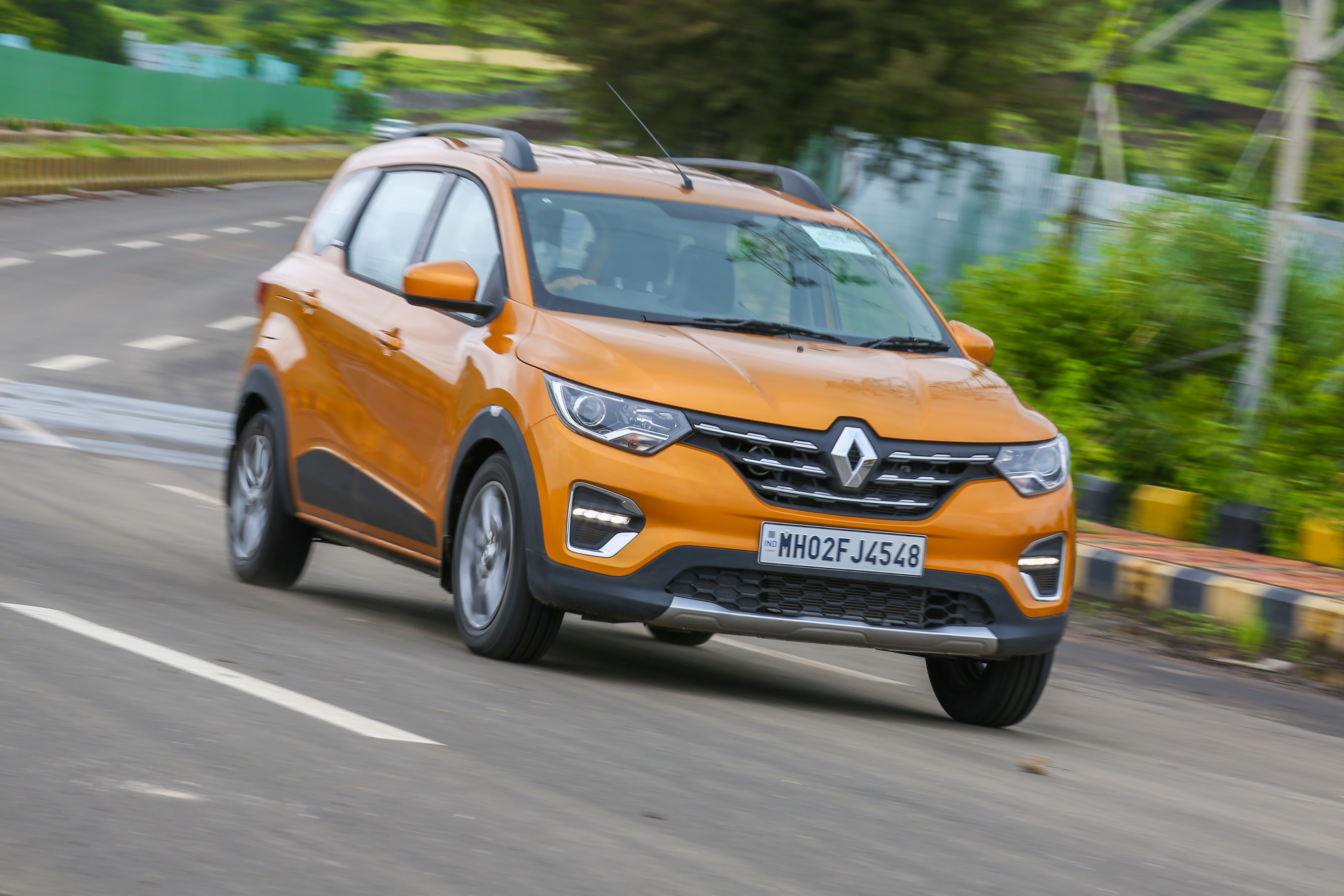 Renault Triber AMT review: Does the AMT perform well in the budget-friendly seven-seater? Renault Triber AMT review: Does the AMT perform well in the budget-friendly seven-seater?