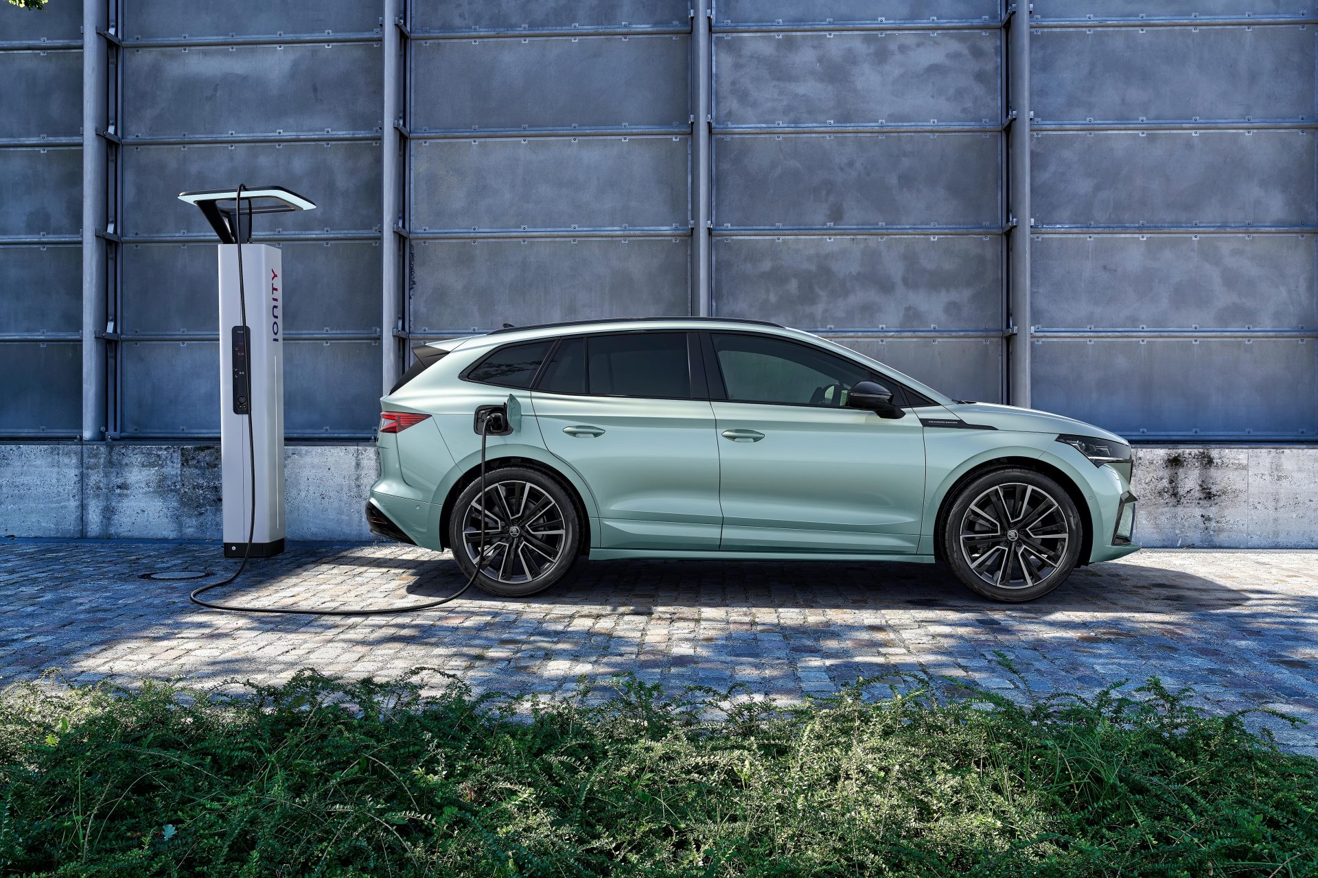 Skoda Enyaq iV revealed in production form Skoda Enyaq iV revealed in production form