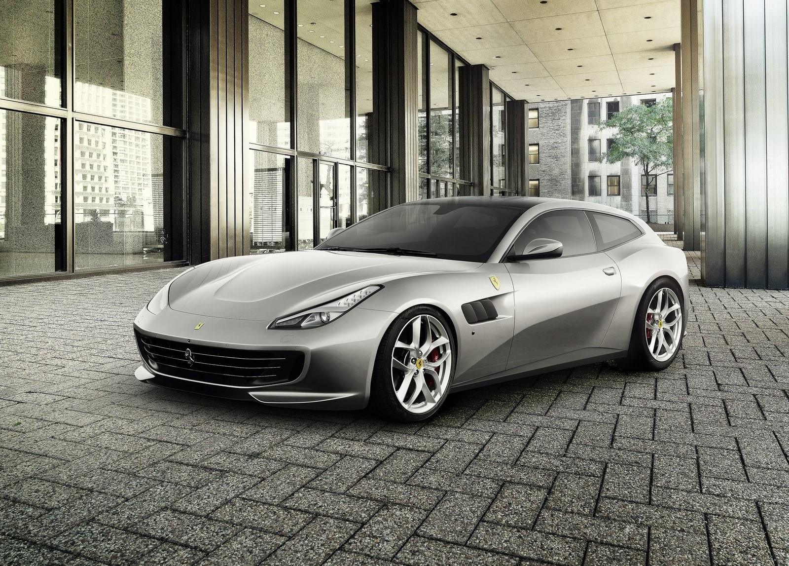 Ferrari bids adieu to GTC4 Lusso and GTC4 Lusso T, making way for its upcoming SUV in 2022 Ferrari bids adieu to GTC4 Lusso and GTC4 Lusso T, making way for its upcoming SUV in 2022