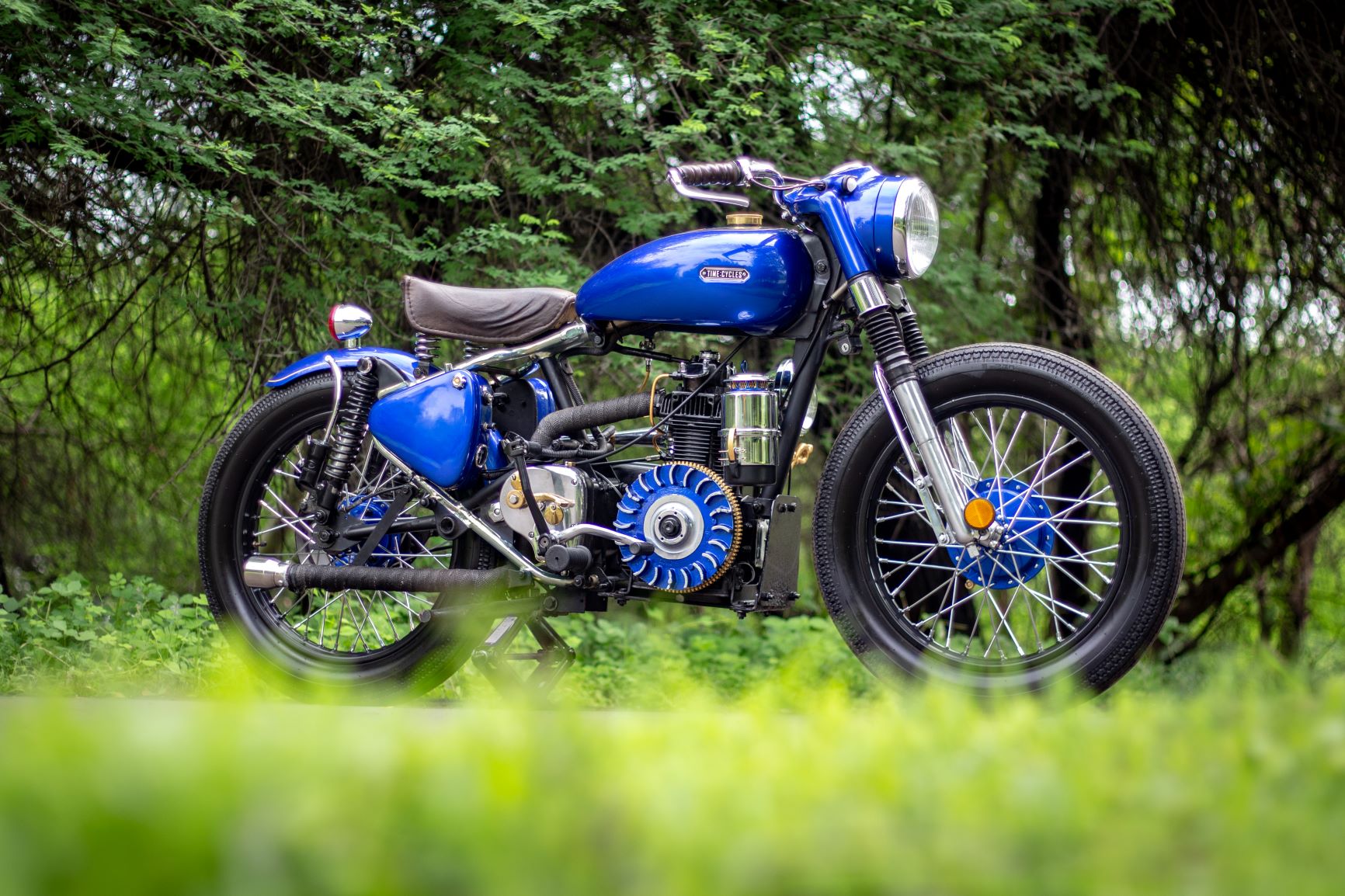 This 1959 diesel-powered Royal Enfield resto-mod can achieve 75kmpl! This 1959 diesel-powered Royal Enfield resto-mod can achieve 75kmpl!