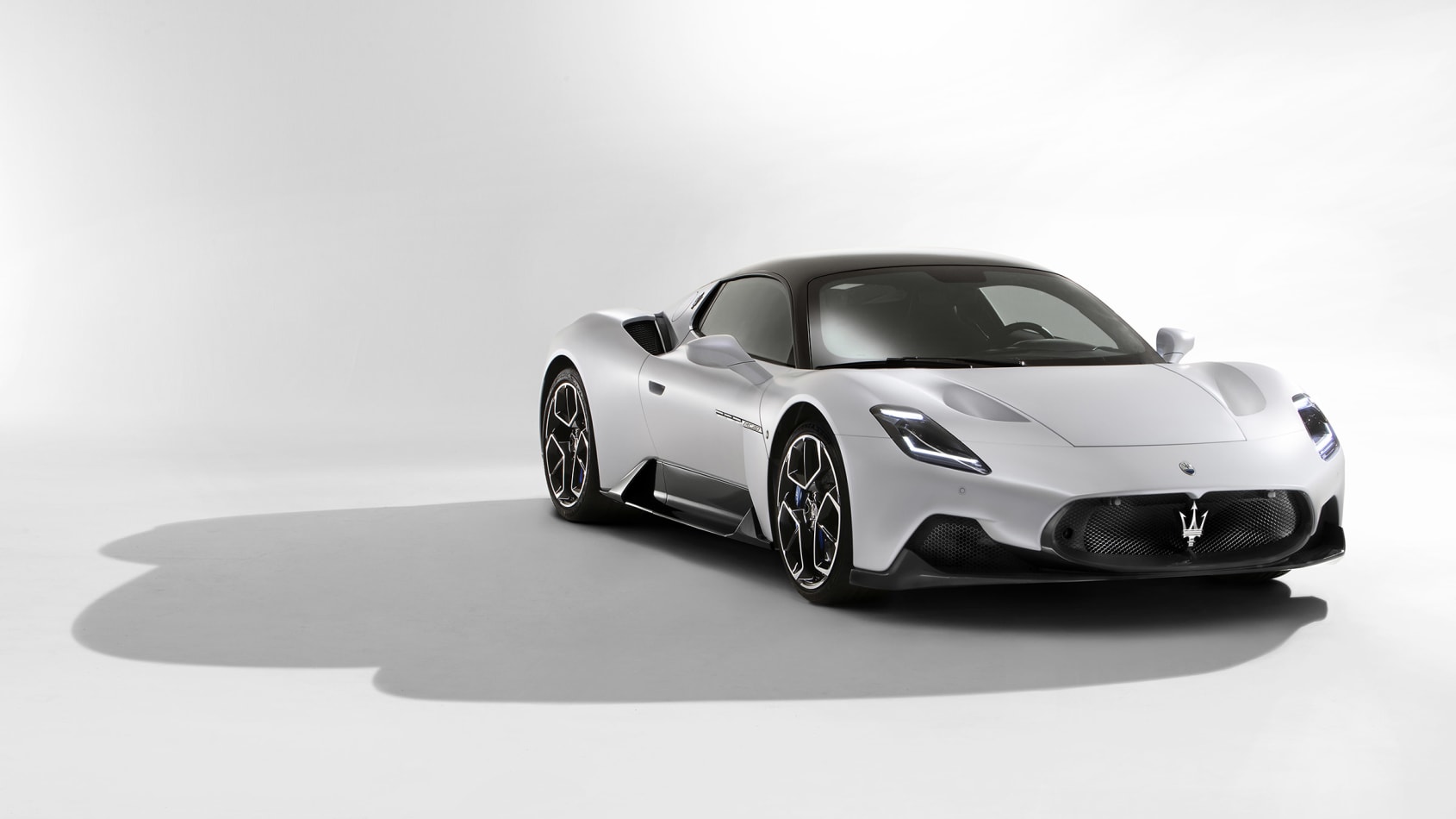 Maserati MC20 revealed – new Audi R8-rivalling supercar start of a new generation Maserati MC20 revealed – new Audi R8-rivalling supercar start of a new generation