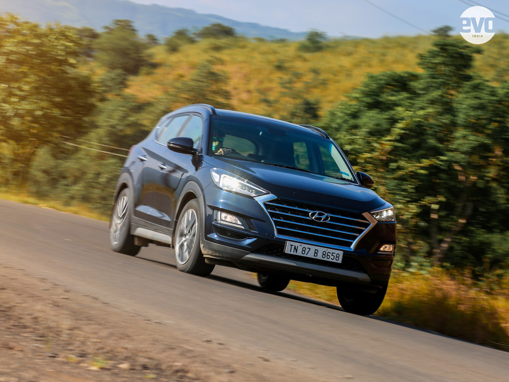 Hyundai Tucson AT Review: New 8-speed automatic transmission tested Hyundai Tucson AT Review: New 8-speed automatic transmission tested