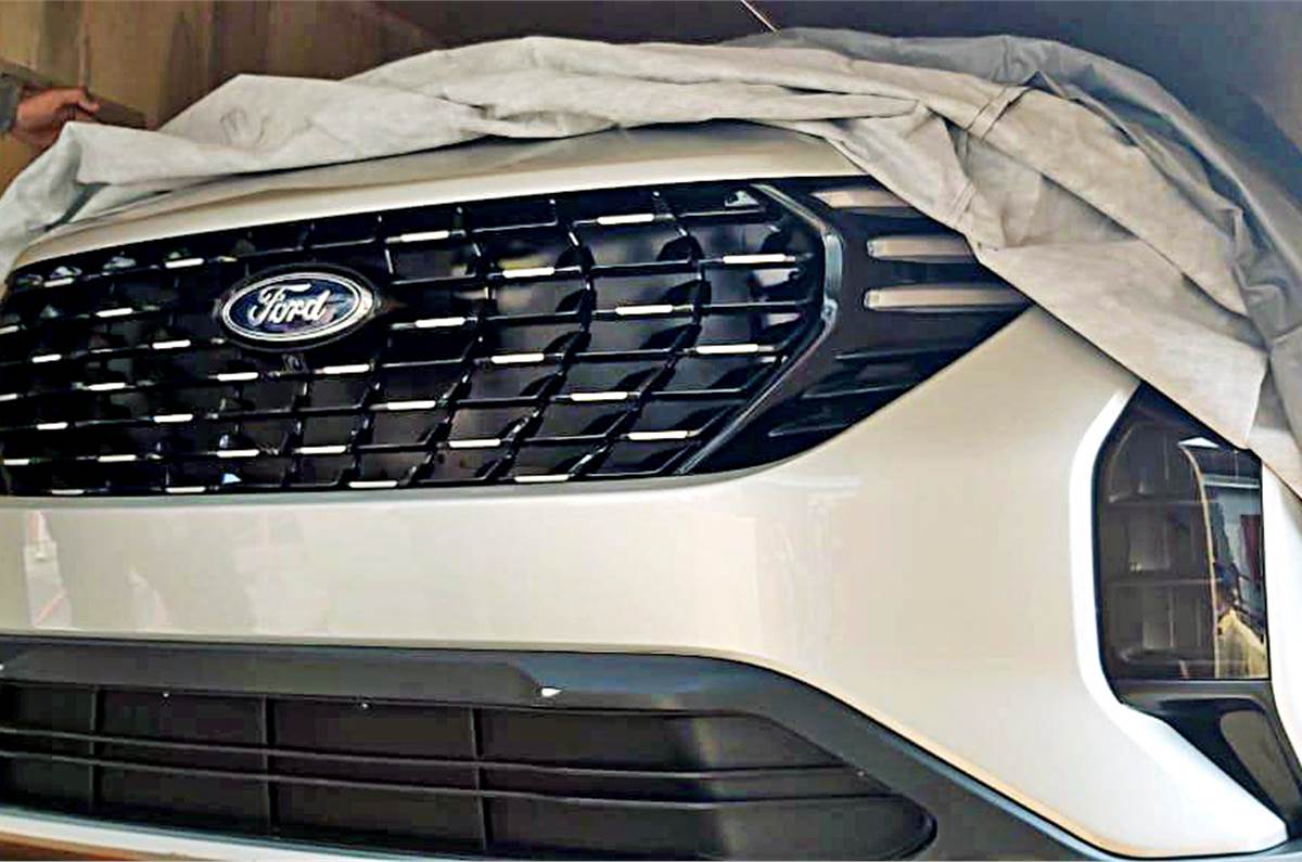 Spy photo emerges of Fords new SUV Spy photo emerges of Fords new SUV