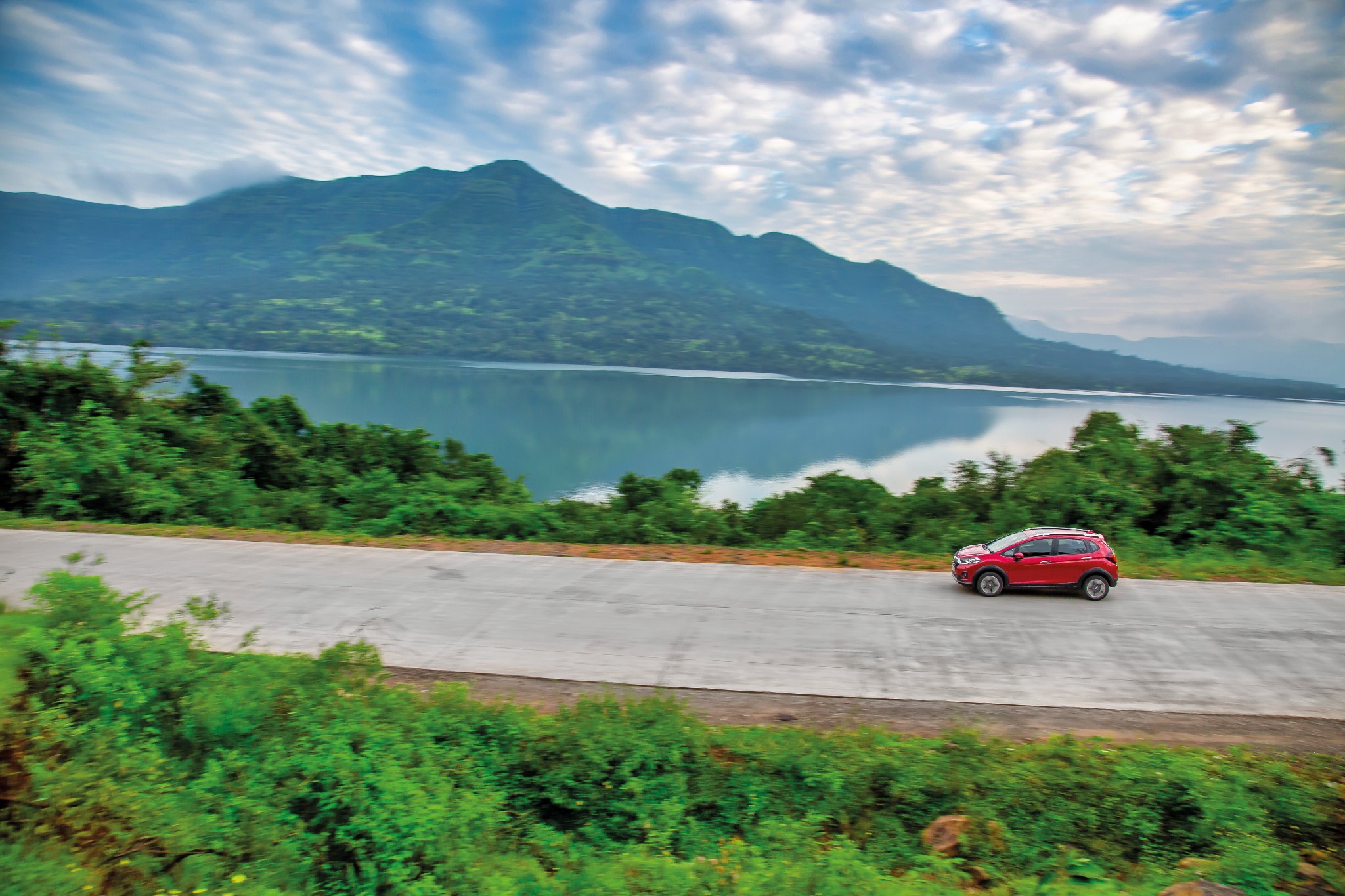 Honda WR-V | Exploring the majestic lakes around Pune Honda WR-V | Exploring the majestic lakes around Pune