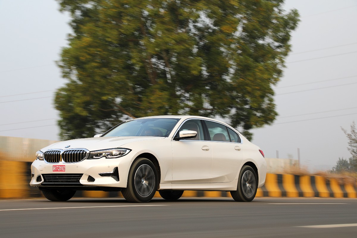 BMW 3 Series Gran Limousine vs BMW 5 Series | Which one’s a better buy?