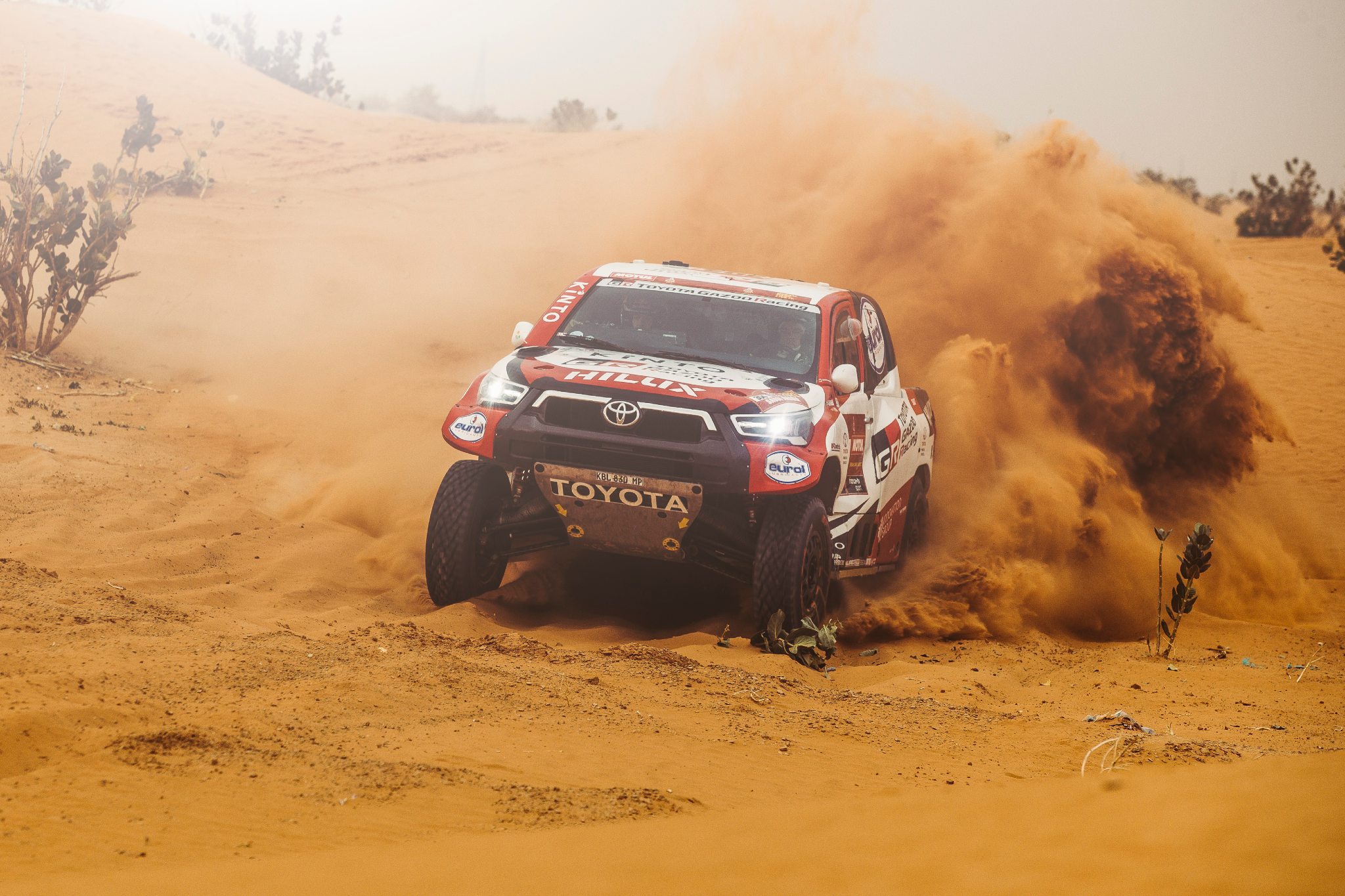 Dakar 2021 Stage 5 | Toyota Gazoo Racing’s Giniel De Villiers sneaks in a surprise win Dakar 2021 Stage 5 | Toyota Gazoo Racing’s Giniel De Villiers sneaks in a surprise win