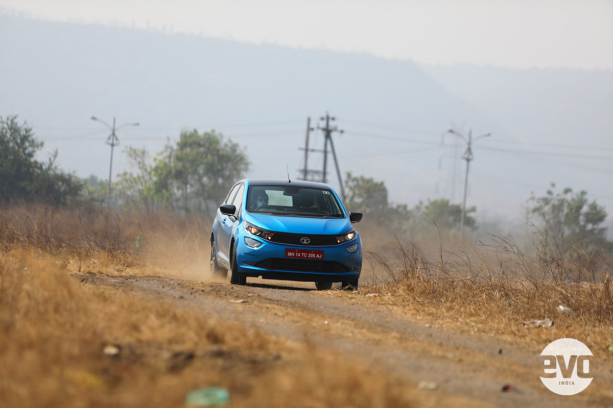 Tata Altroz i-Turbo launched at Rs 7.73 lakh Tata Altroz i-Turbo launched at Rs 7.73 lakh