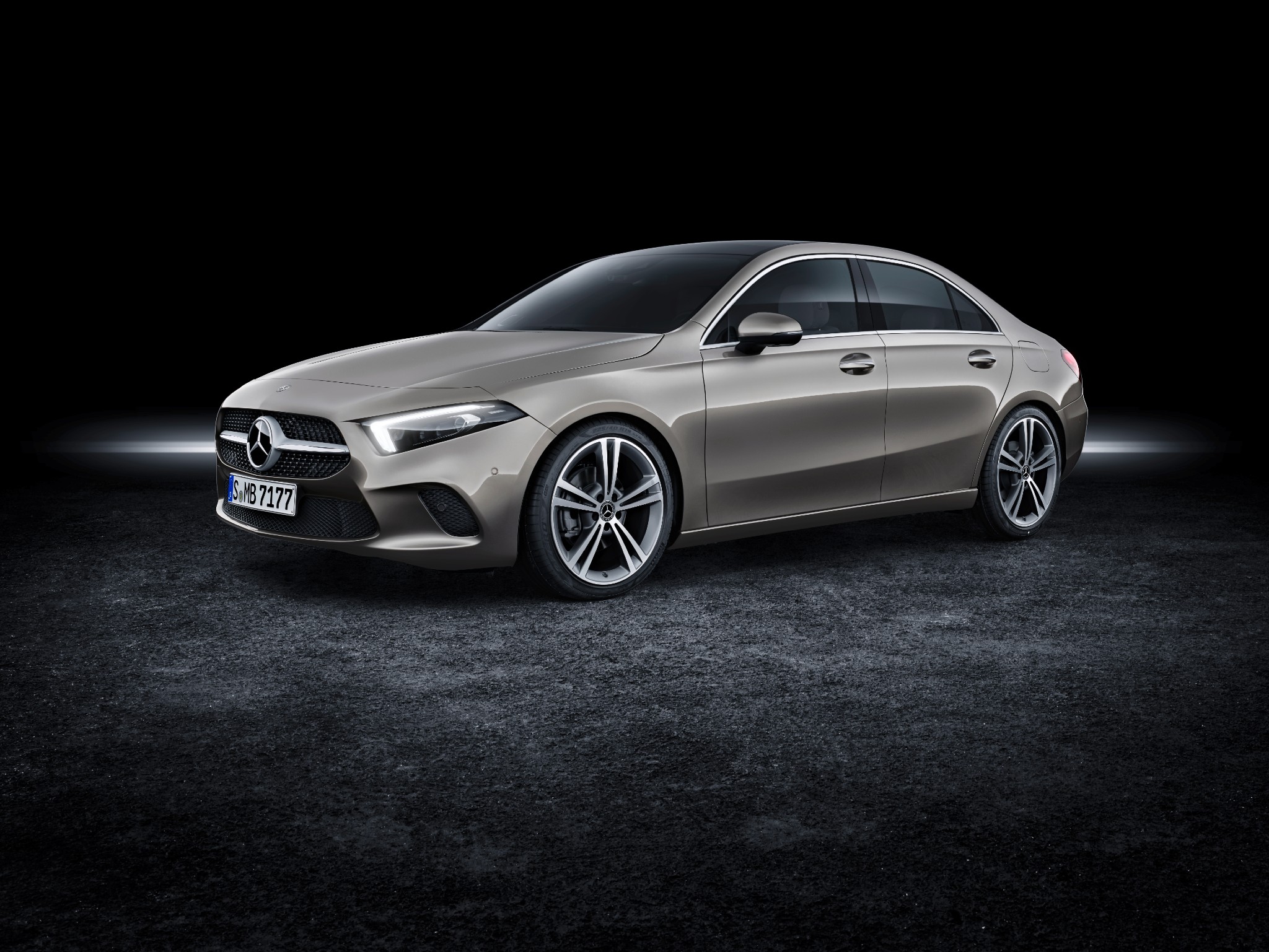 Mercedes-Benz to launch 15 cars in India in 2021 Mercedes-Benz to launch 15 cars in India in 2021
