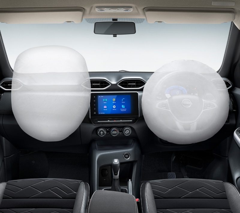 Dual front airbags made obligatory for passenger cars sold in India Dual front airbags made obligatory for passenger cars sold in India