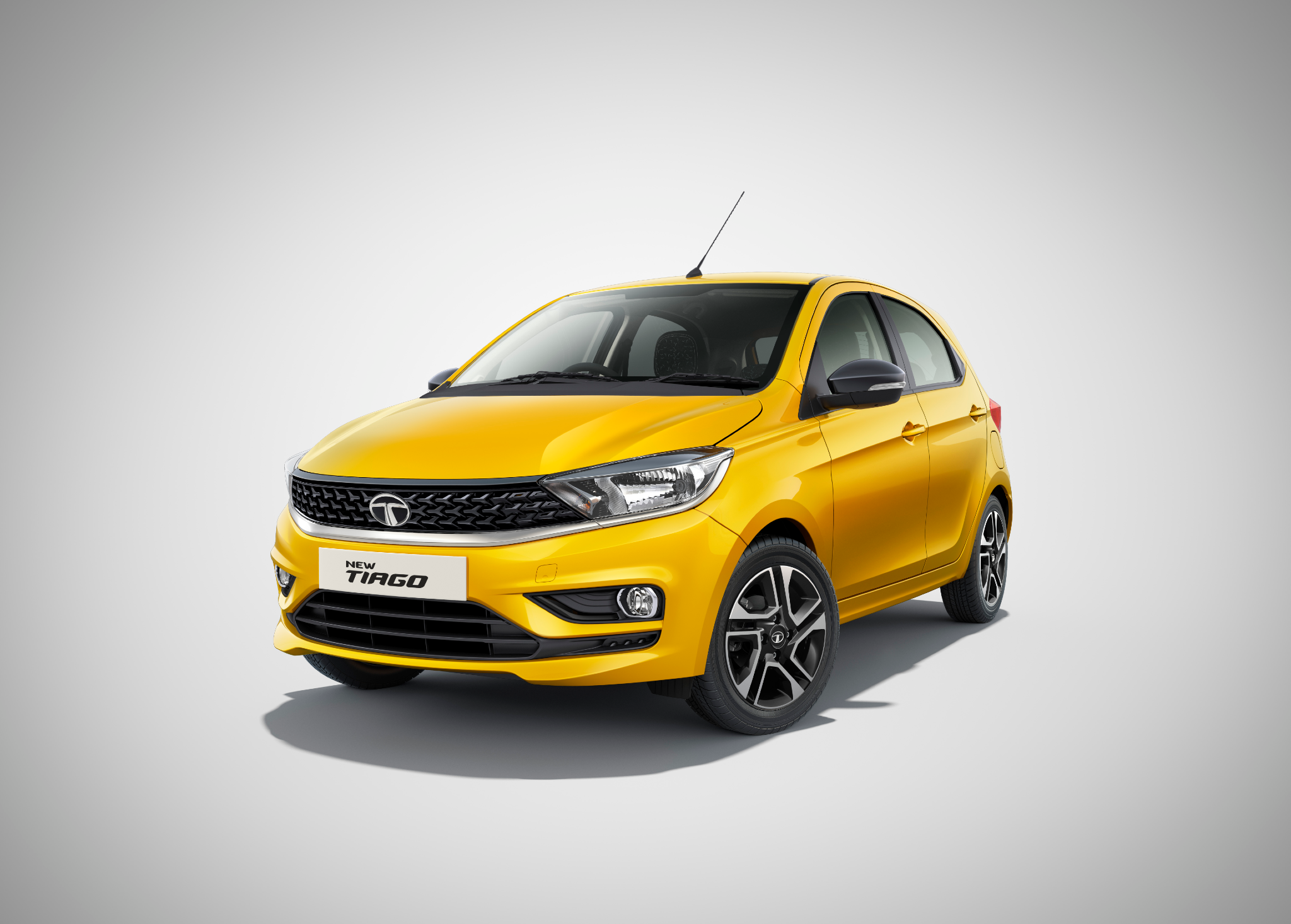 Tata Tiago XTA launched at Rs 6 lakh Tata Tiago XTA launched at Rs 6 lakh