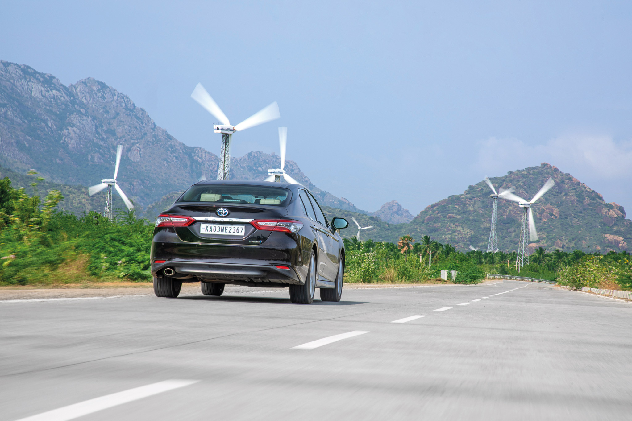 Sustainable mobility to India’s largest wind farm | Earth Day 2021 drive Sustainable mobility to India’s largest wind farm | Earth Day 2021 drive