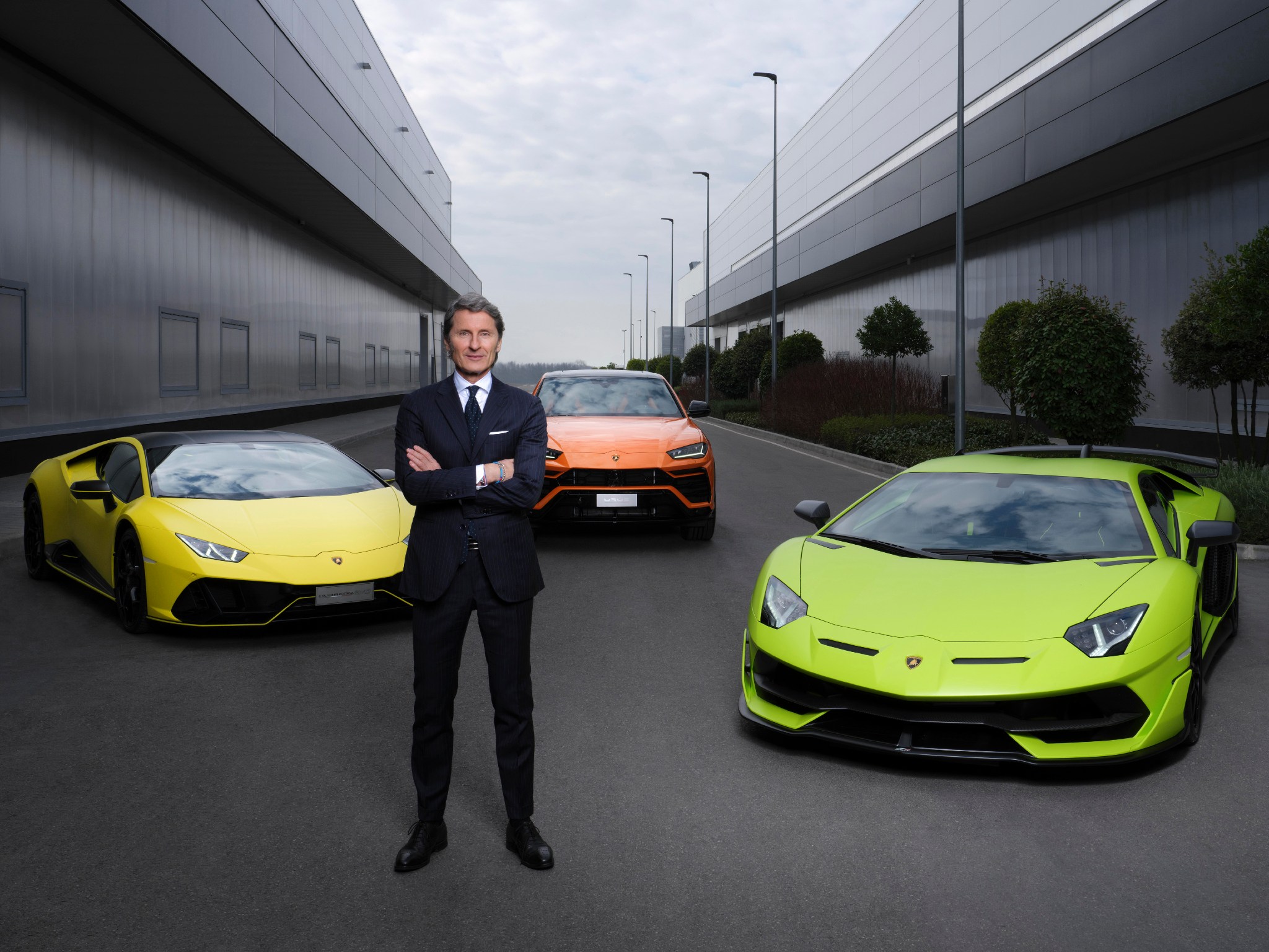 Lamborghini to be fully electrified by 2024 Lamborghini to be fully electrified by 2024