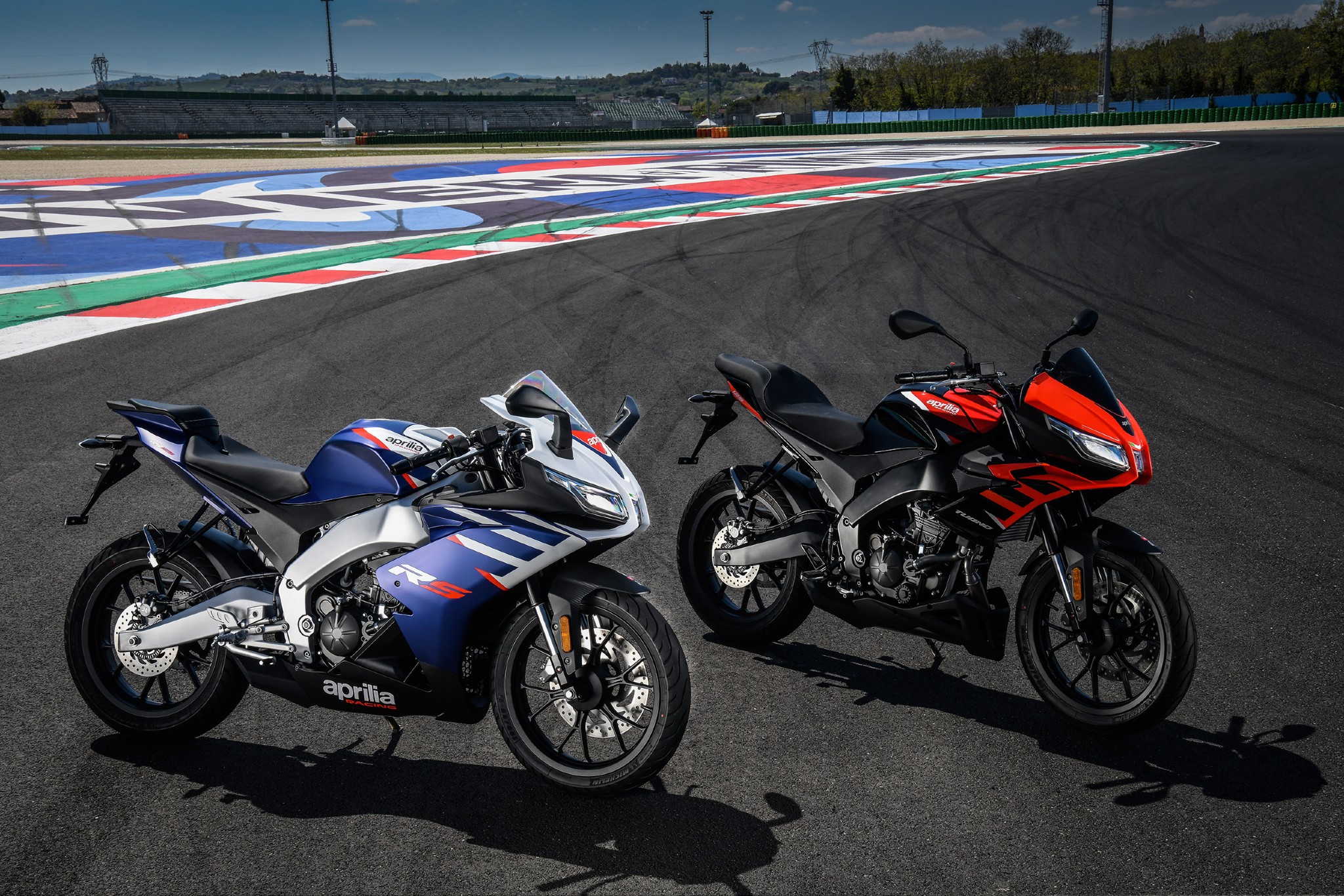 Aprilia RS 125 and Tuono 125 unveiled Aprilia RS 125 and Tuono 125 unveiled