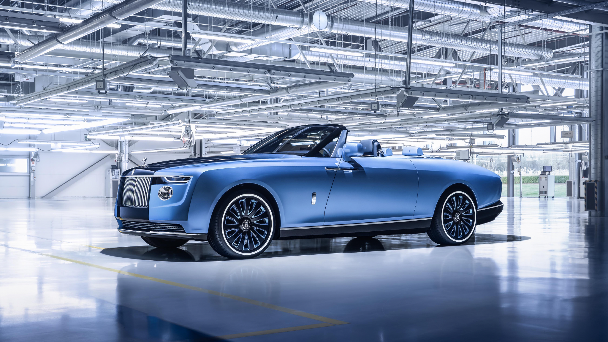 Rolls-Royce unveils one-of-three Boat Tail Rolls-Royce unveils one-of-three Boat Tail