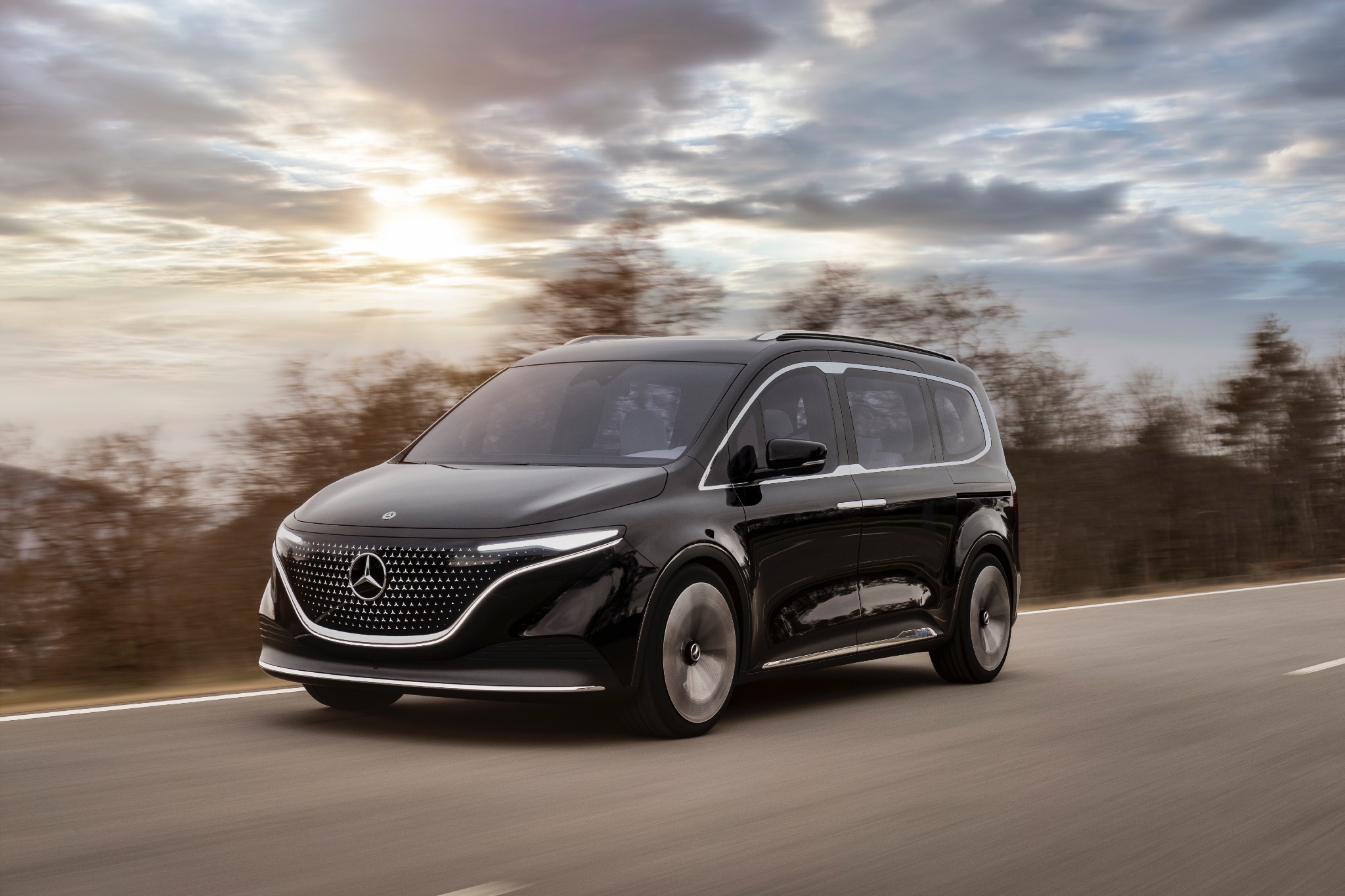 Mercedes-Benz unveils the Concept EQT Mercedes-Benz unveils the Concept EQT