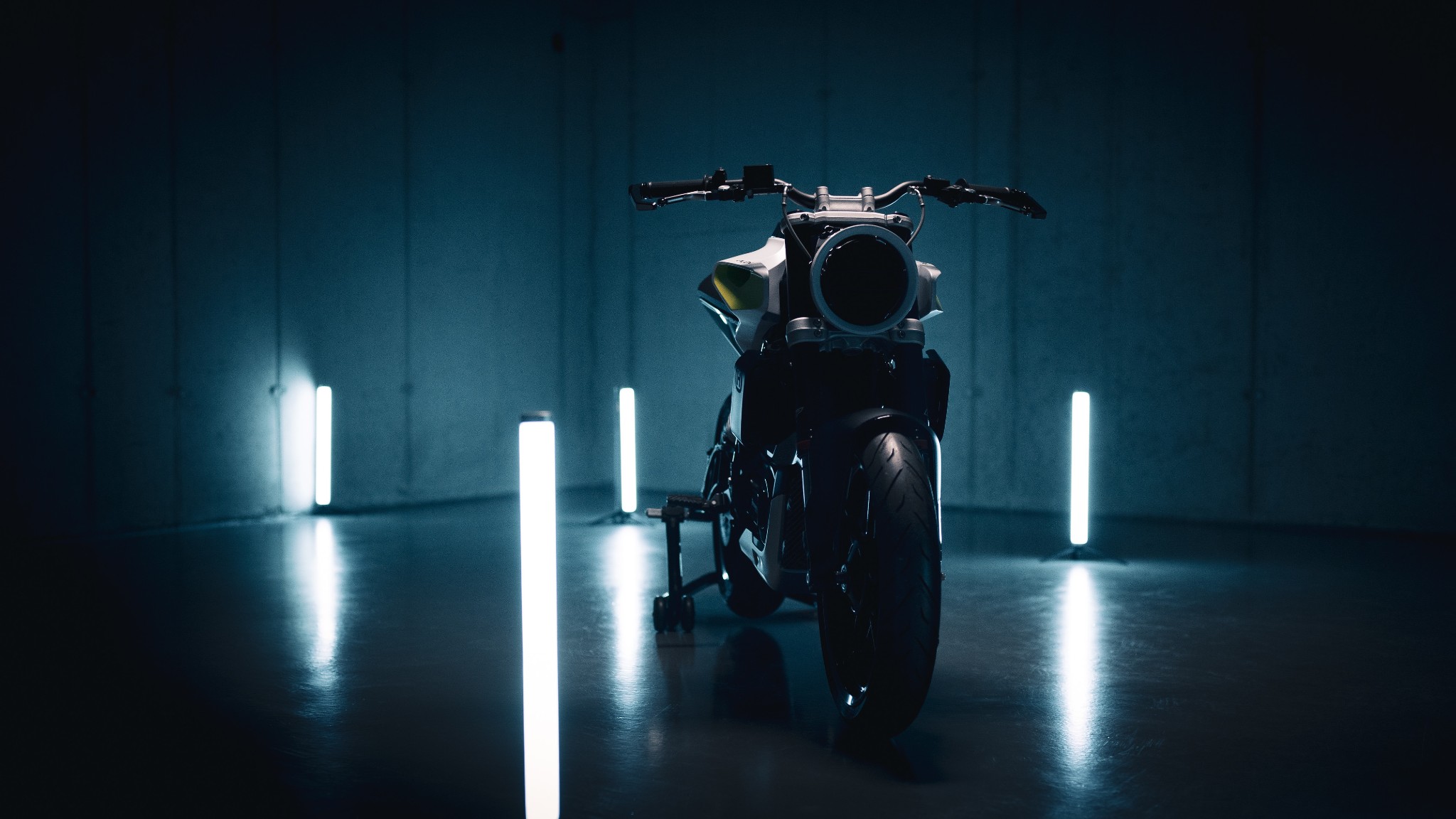 Husqvarna joins the electric movement with the E-Pilen, Vektorr and Bltz concepts Husqvarna joins the electric movement with the E-Pilen, Vektorr and Bltz concepts