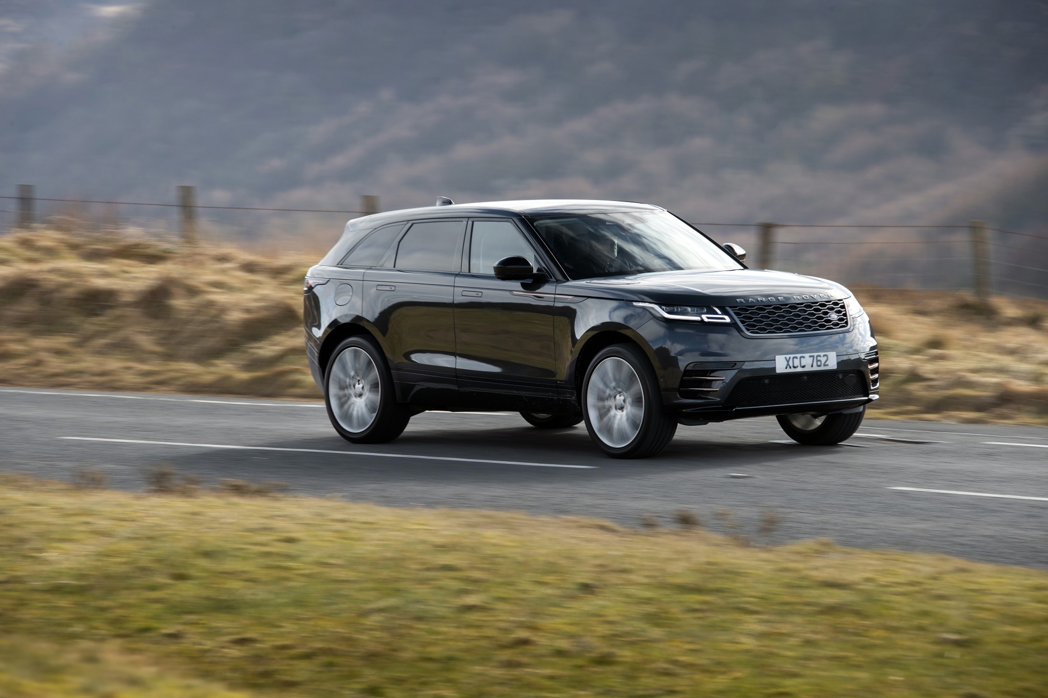 Land Rover launches 2021 Range Rover Velar in India, prices start from Rs 79.87 lakh Land Rover launches 2021 Range Rover Velar in India, prices start from Rs 79.87 lakh