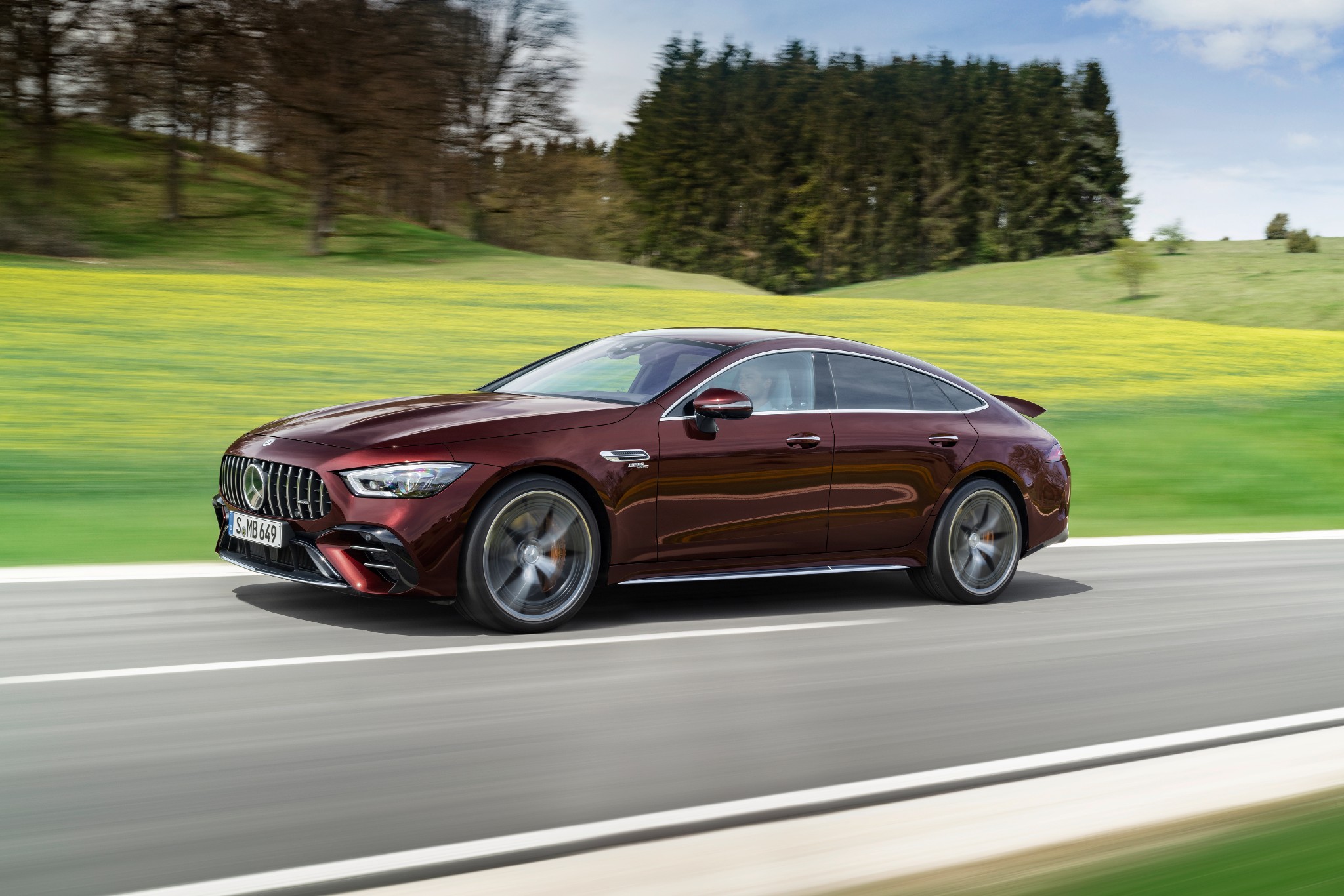 Mercedes-AMG GT 4-Door Coupé lineup gets a minor refresh Mercedes-AMG GT 4-Door Coupé lineup gets a minor refresh