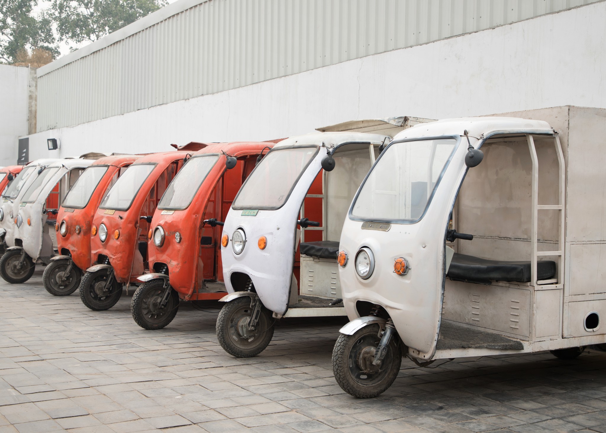 In conversation with Saurav Kumar, Founder & CEO, Euler Motors about the growth in the commercial EV space In conversation with Saurav Kumar, Founder & CEO, Euler Motors about the growth in the commercial EV space