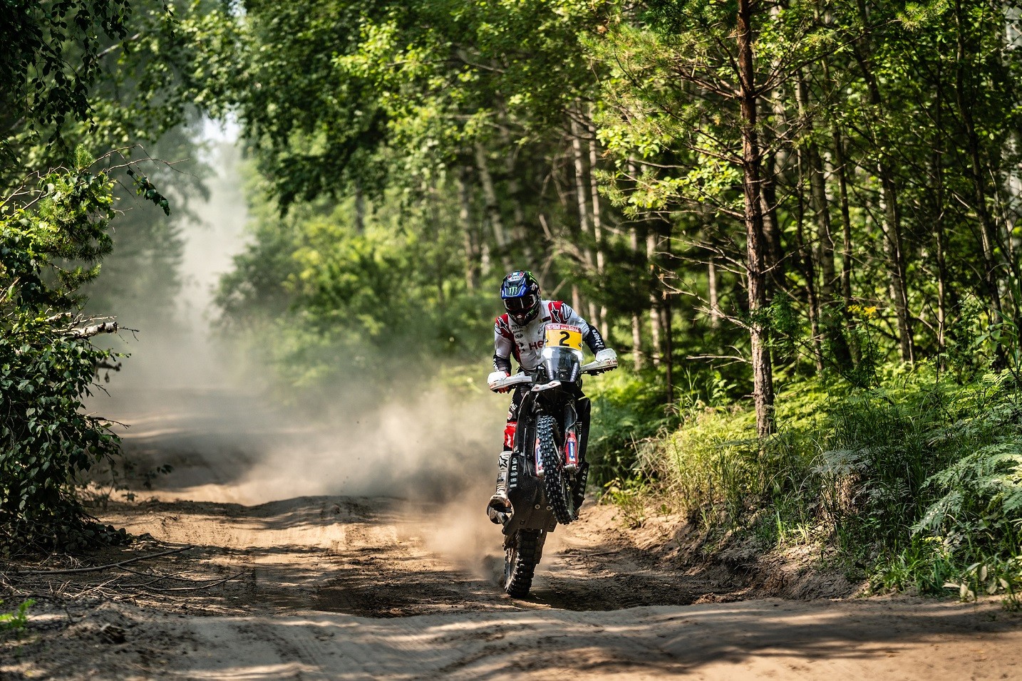 Hero MotoSports Team Rally wins their first-ever podium in the FIM cross-country world championship Hero MotoSports Team Rally wins their first-ever podium in the FIM cross-country world championship